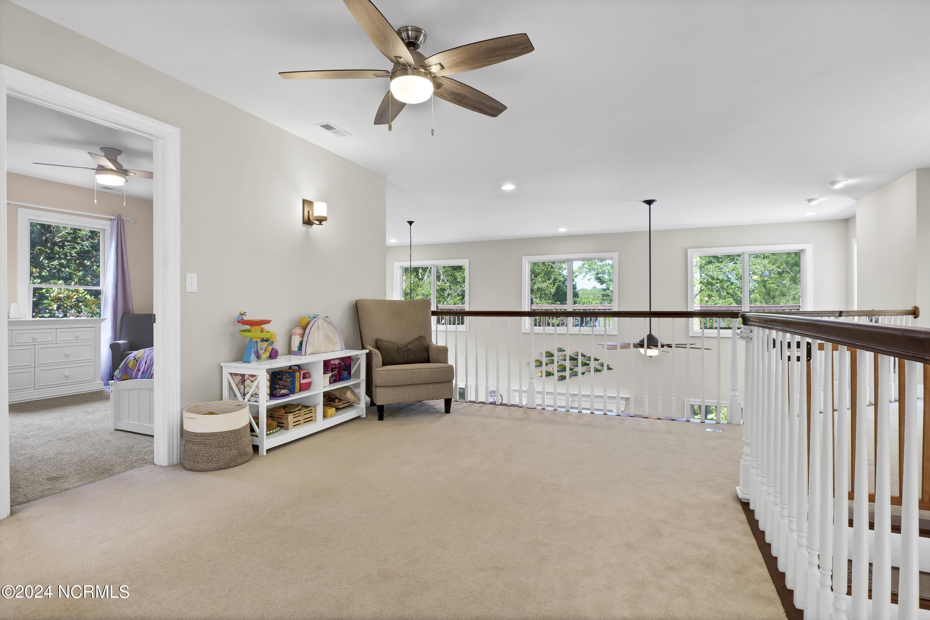 121 E High Bluff Drive