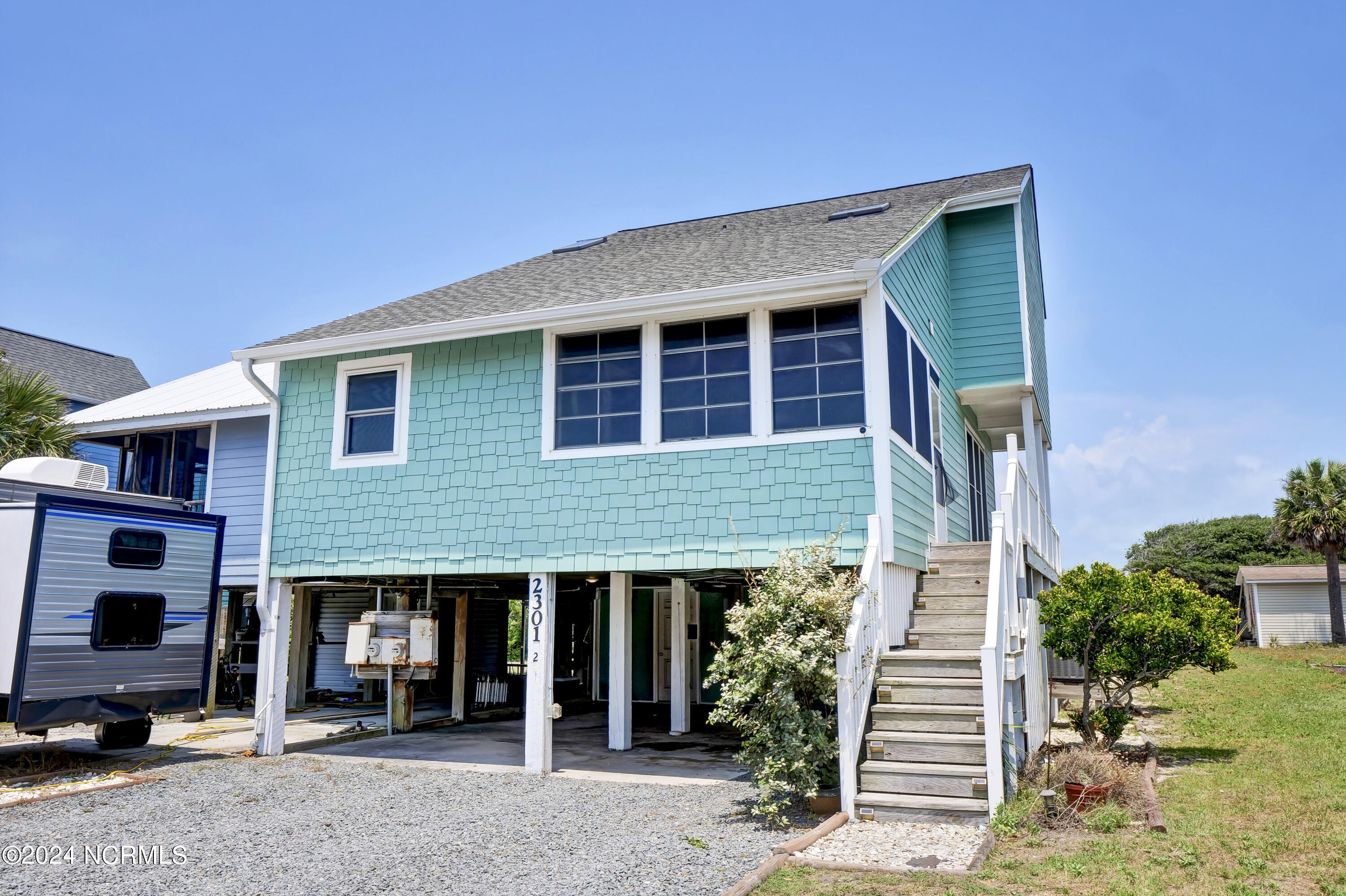 2301 New River Inlet Road, 2