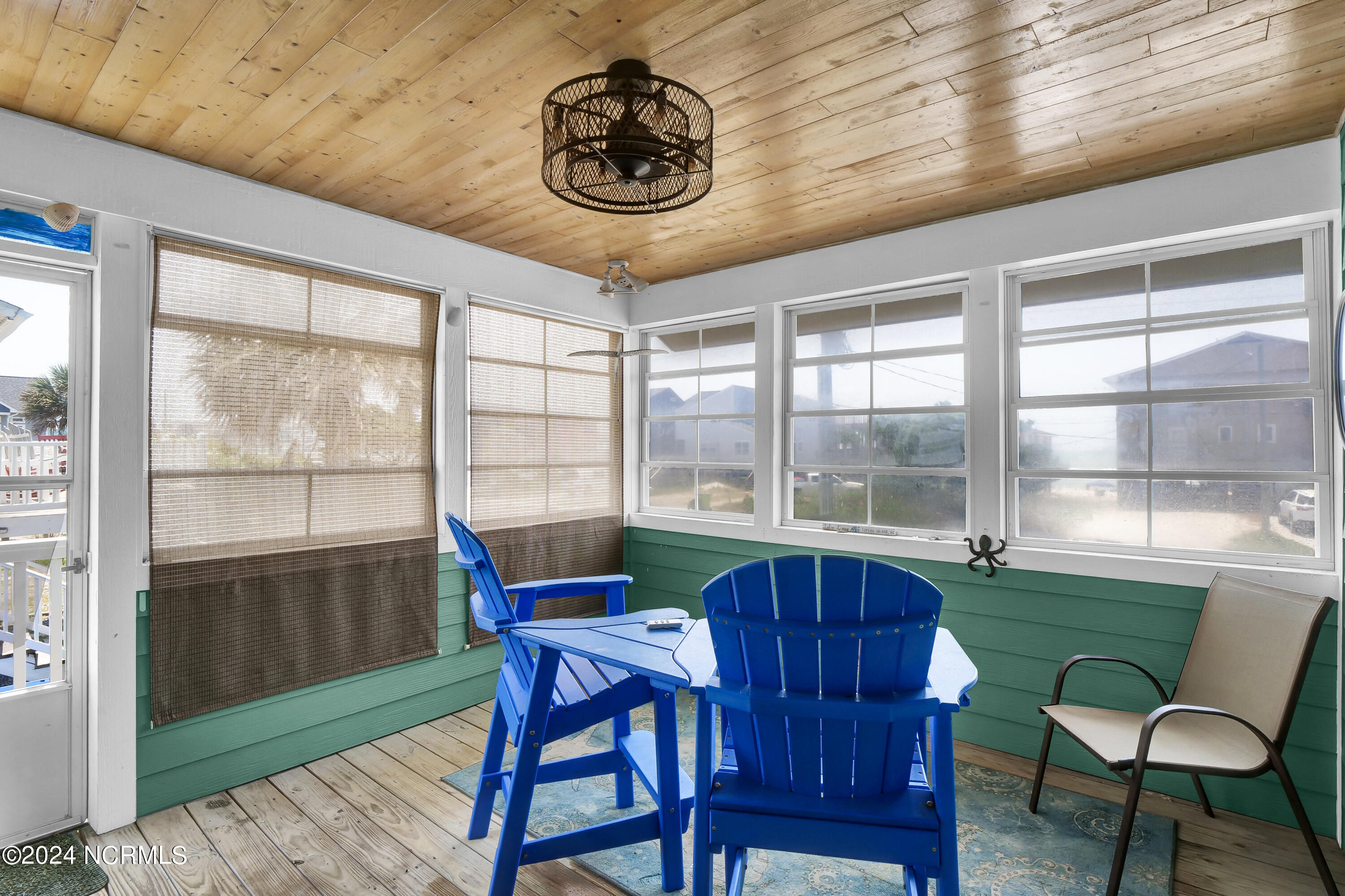 2301 New River Inlet Road, 2