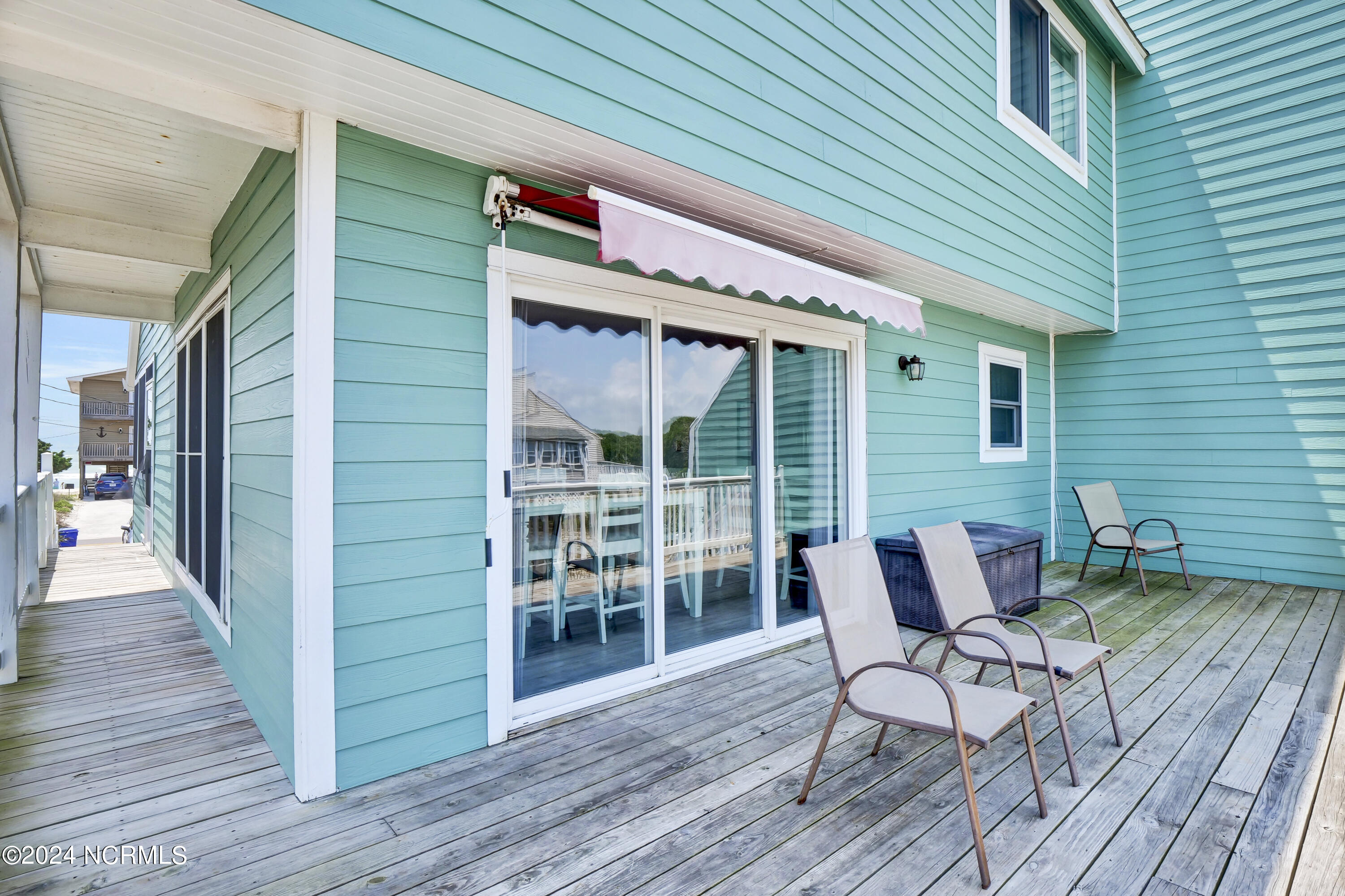 2301 New River Inlet Road, 2