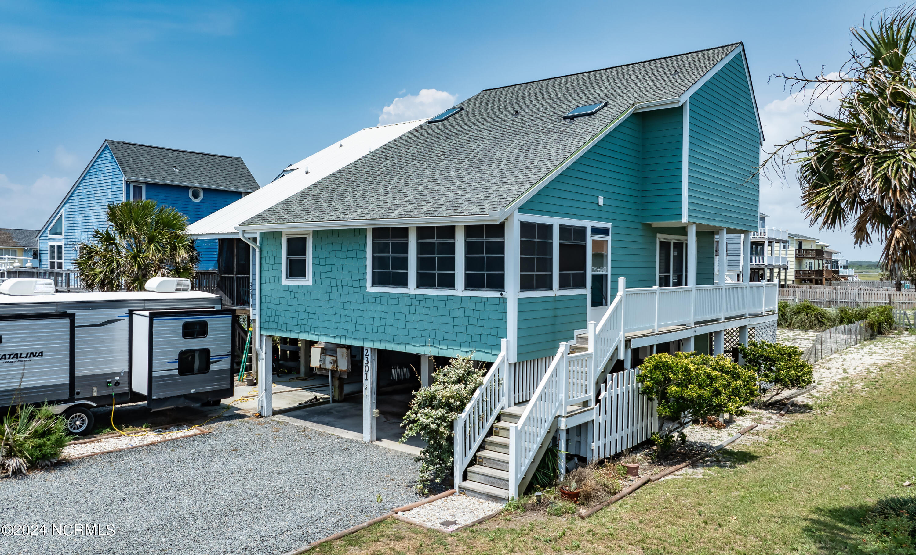 2301 New River Inlet Road, 2