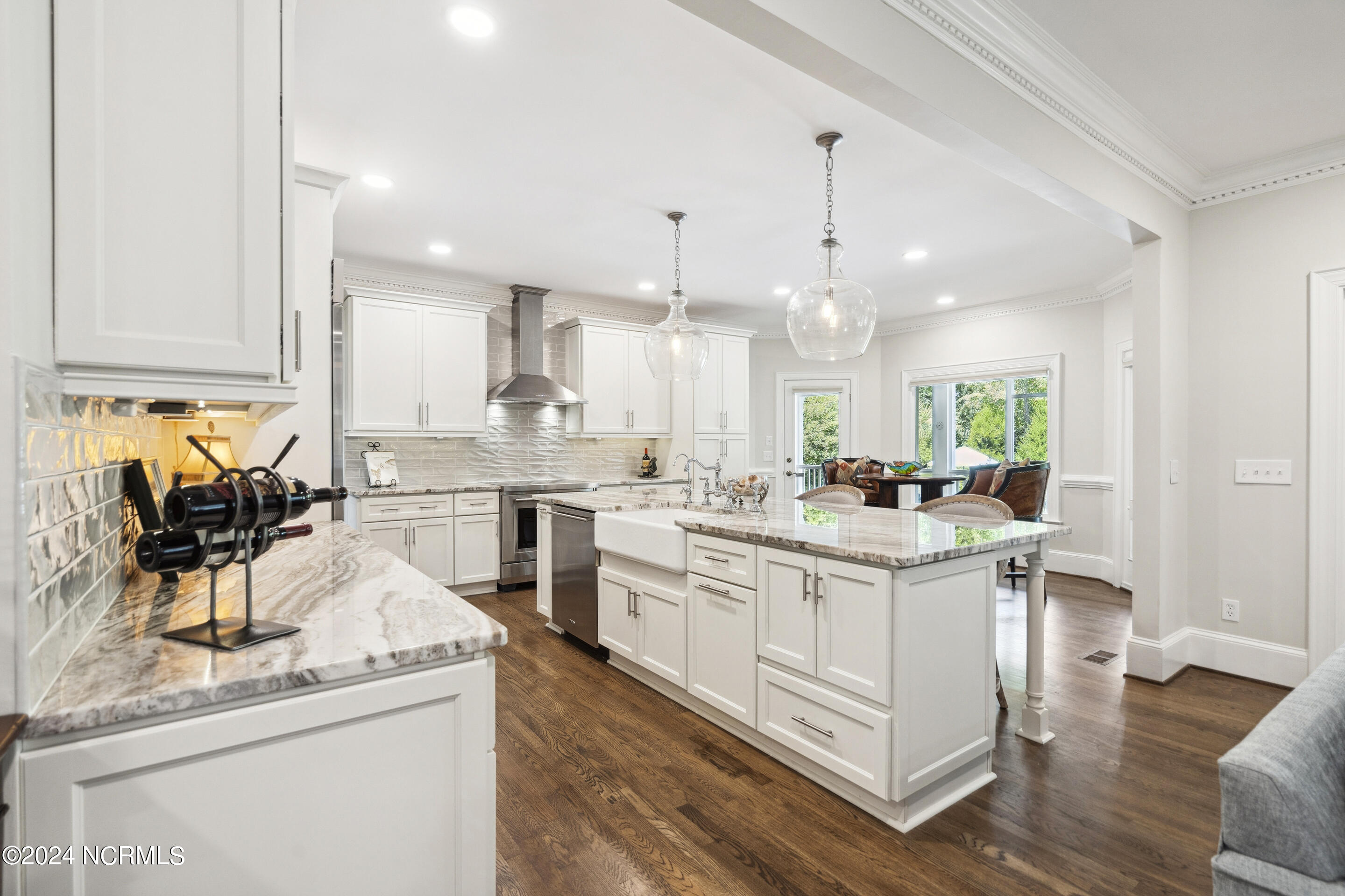 1208 Great Oaks Drive