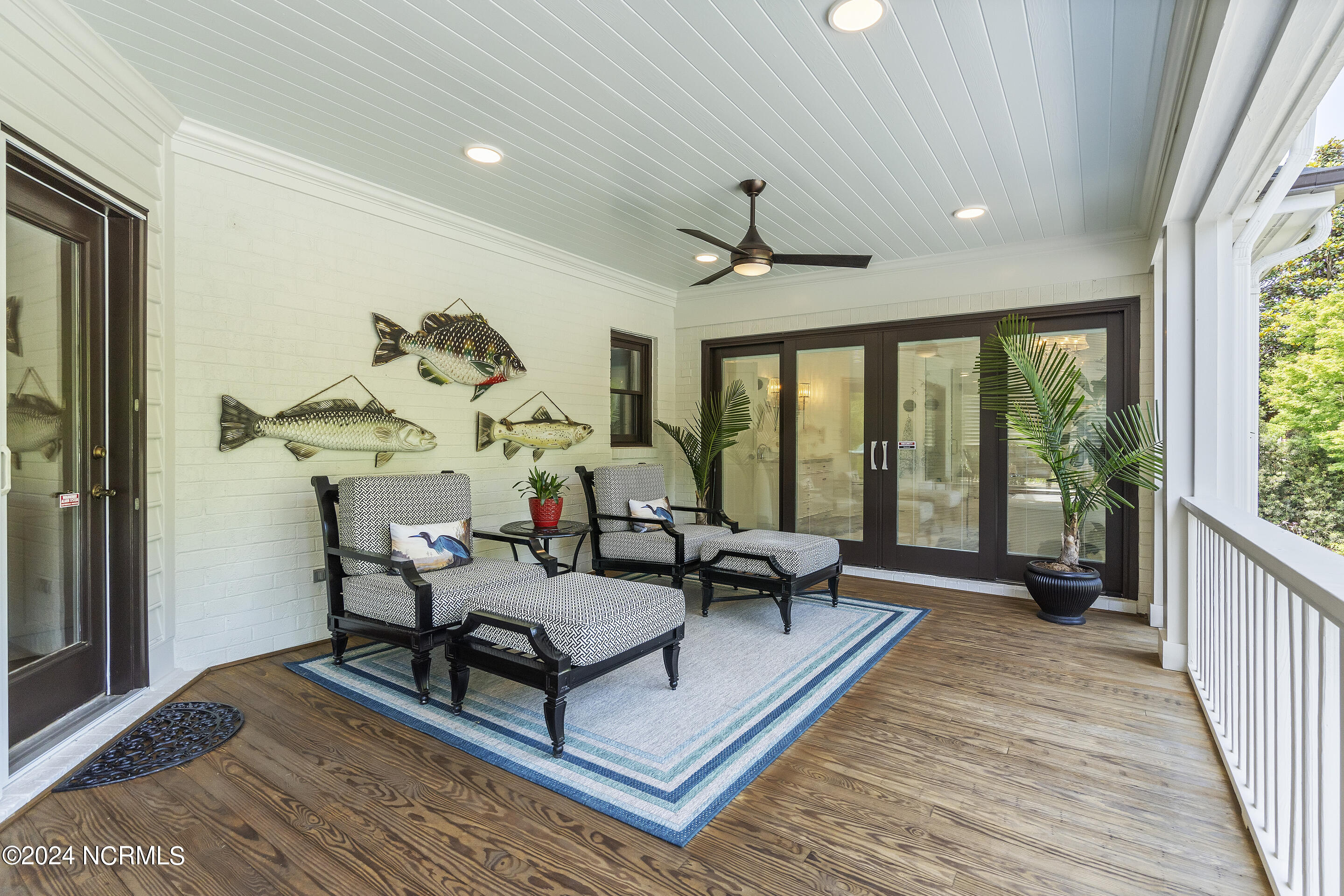 1208 Great Oaks Drive