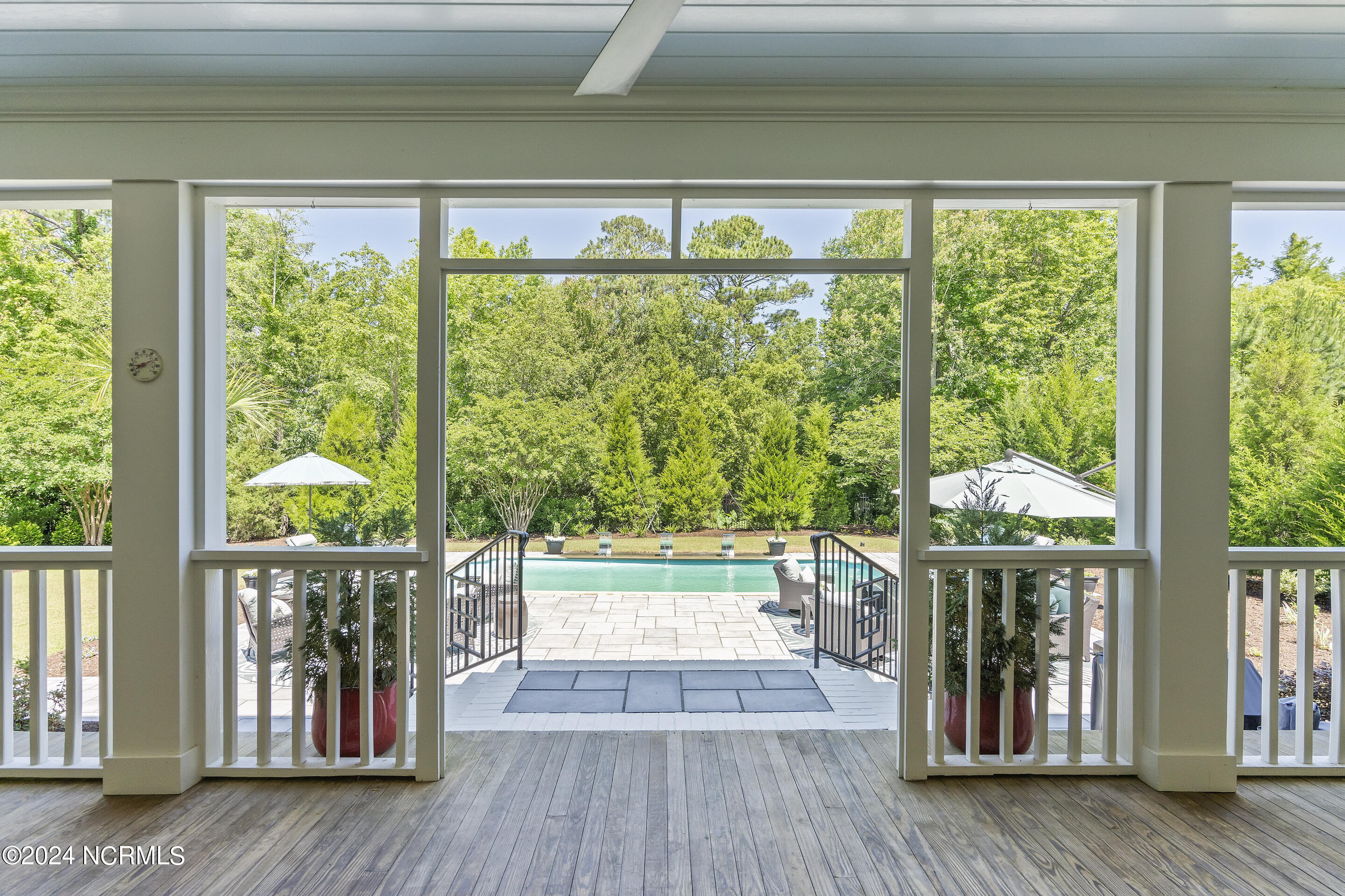 1208 Great Oaks Drive