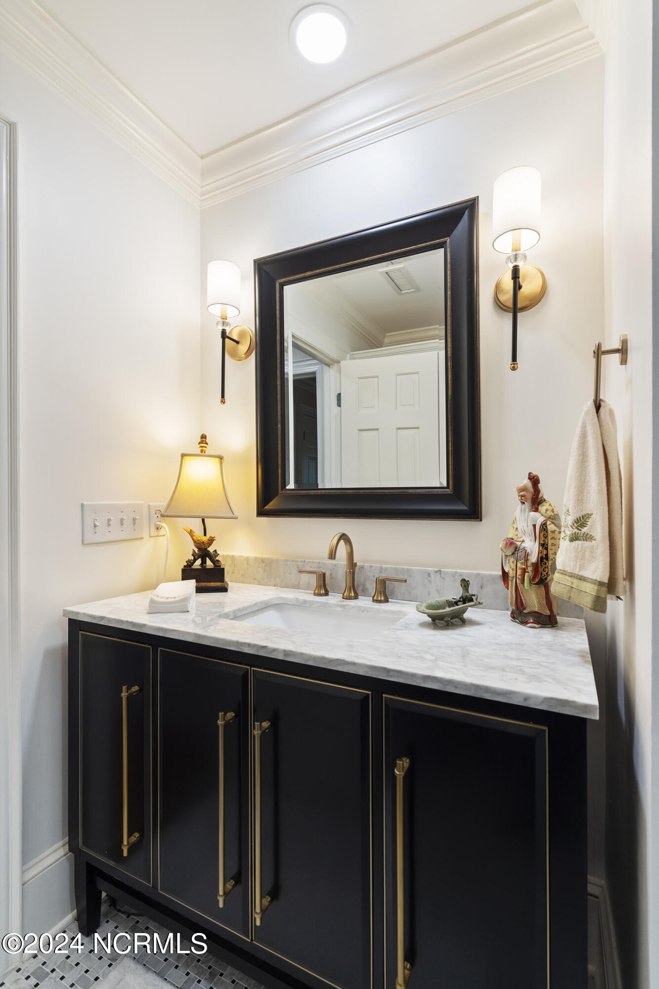 1208 Great Oaks Drive