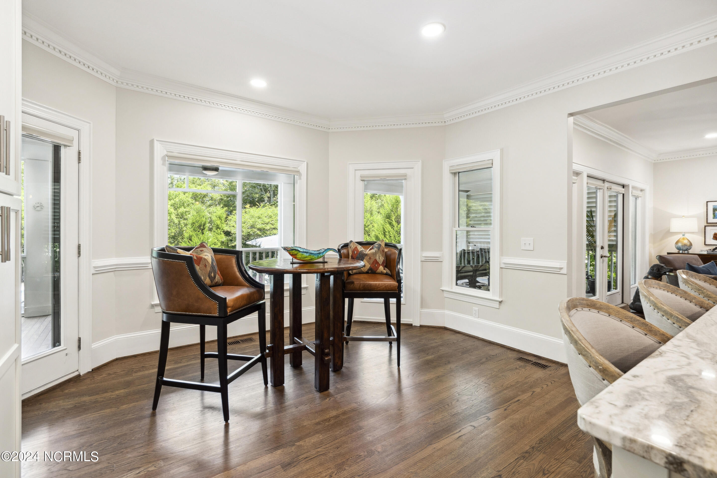 1208 Great Oaks Drive