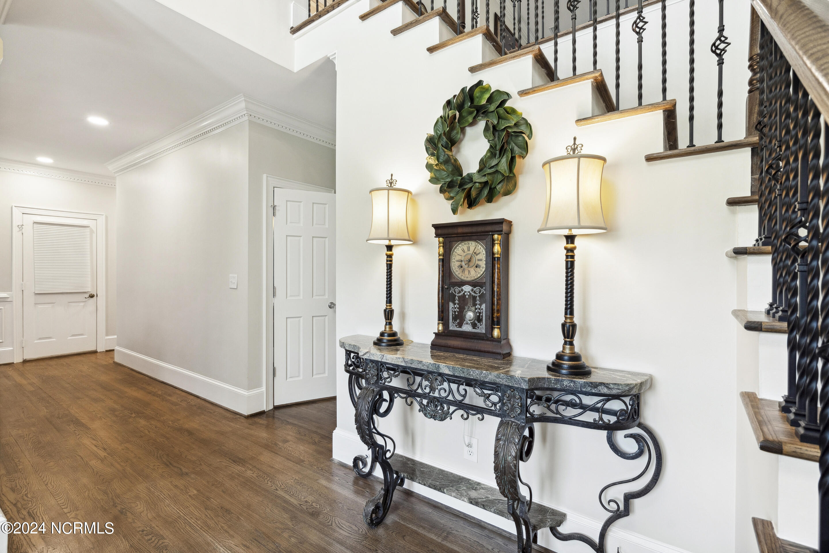 1208 Great Oaks Drive