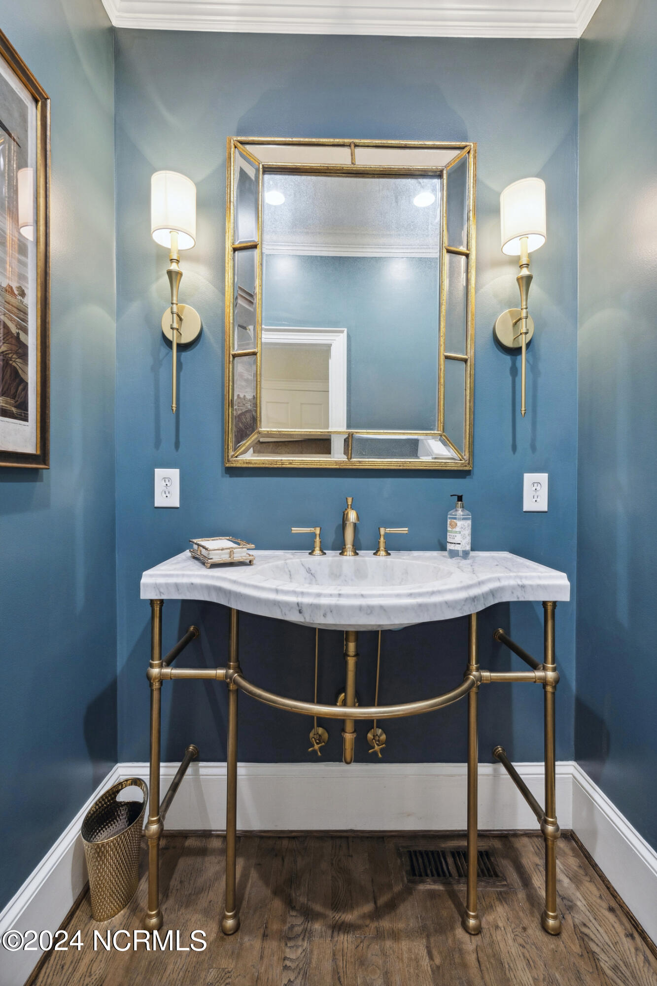 1208 Great Oaks Drive