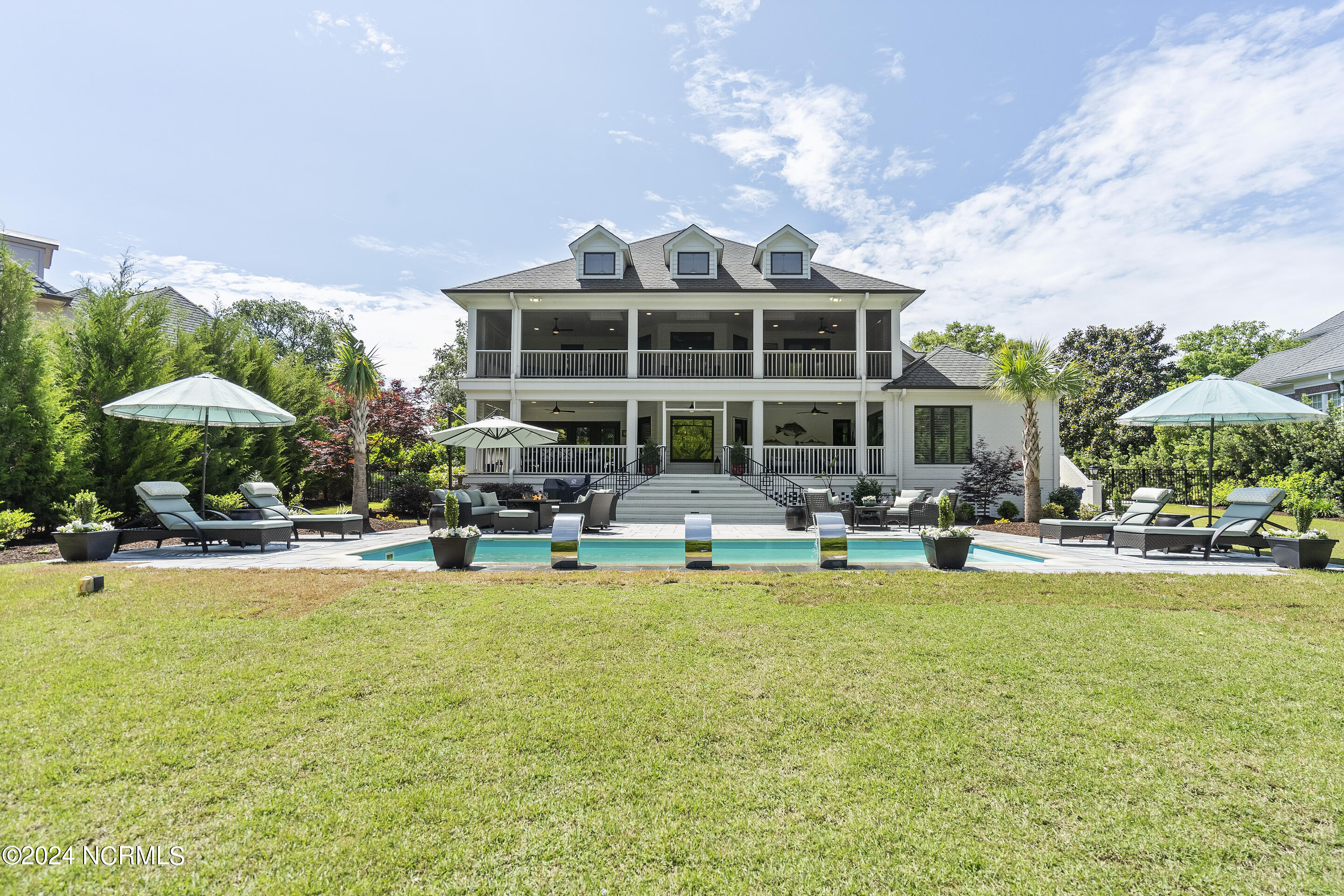 1208 Great Oaks Drive