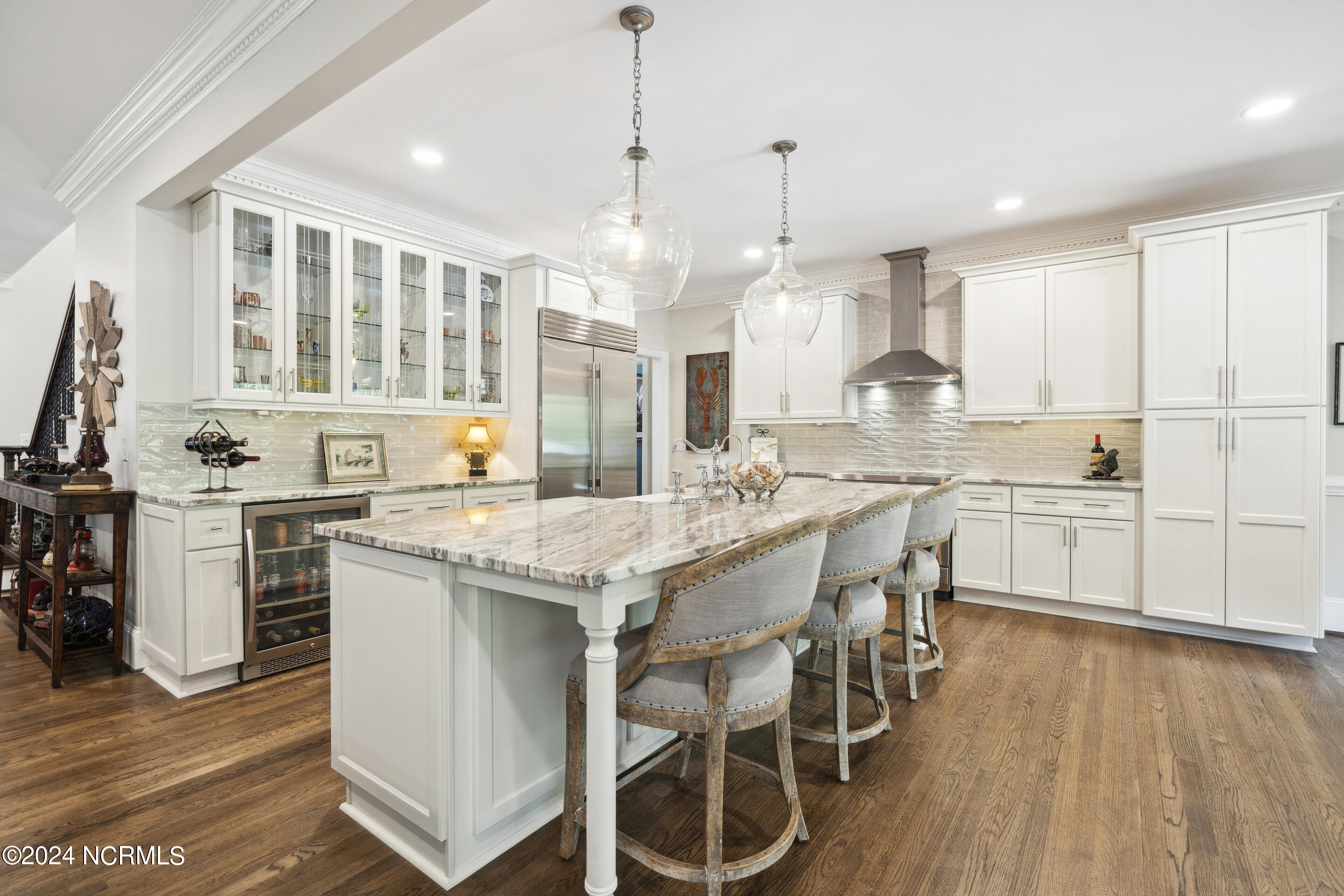 1208 Great Oaks Drive