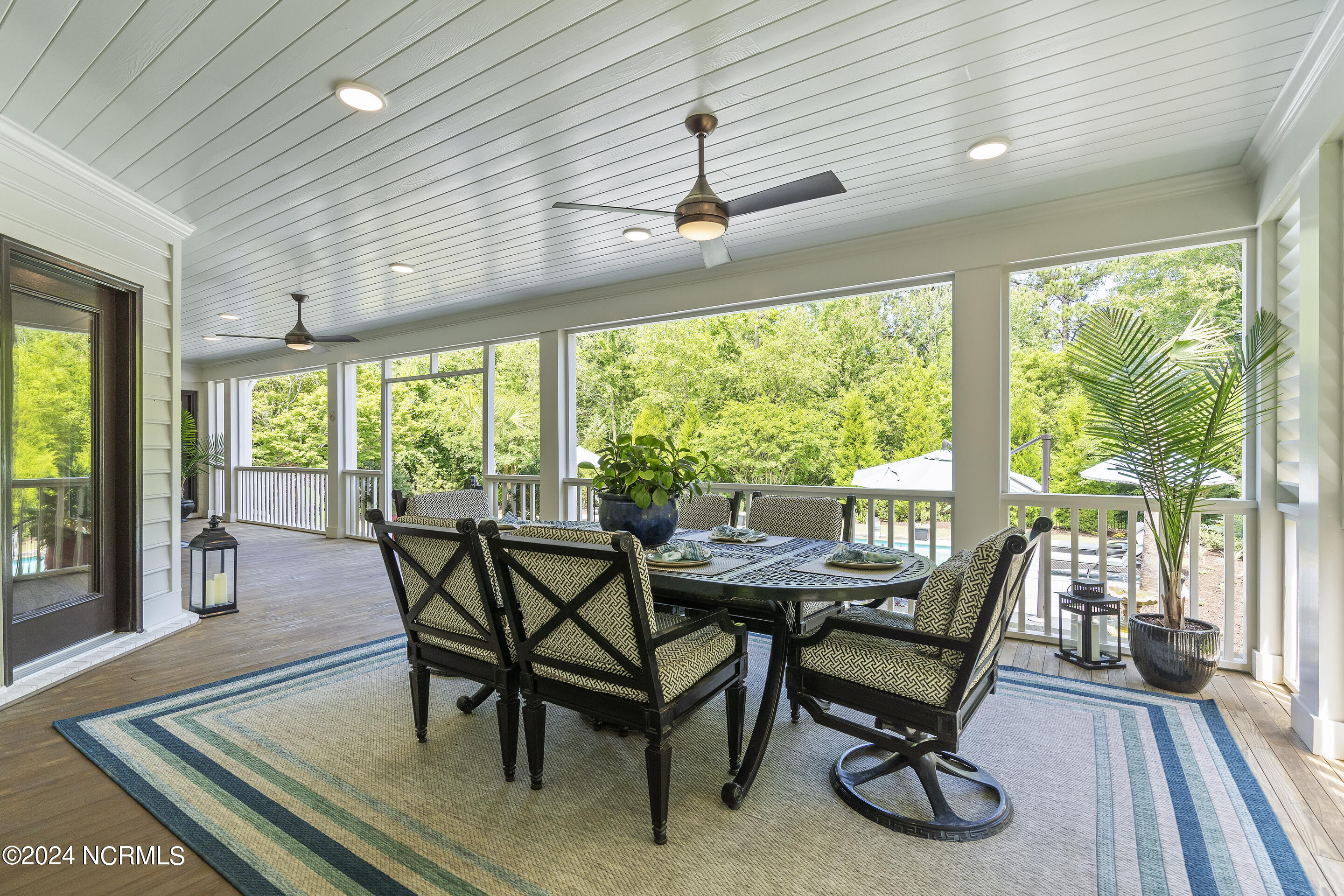 1208 Great Oaks Drive