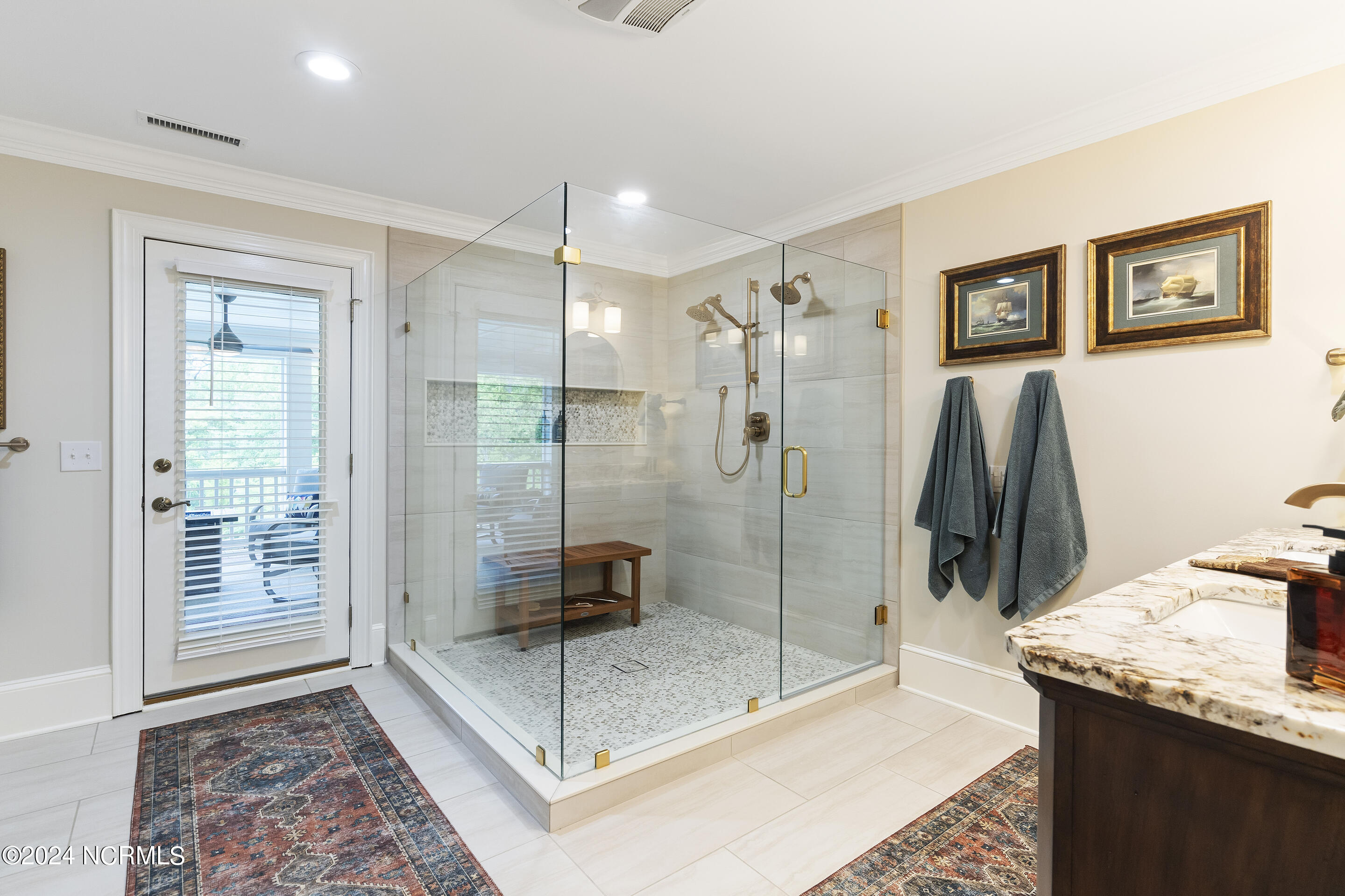 1208 Great Oaks Drive