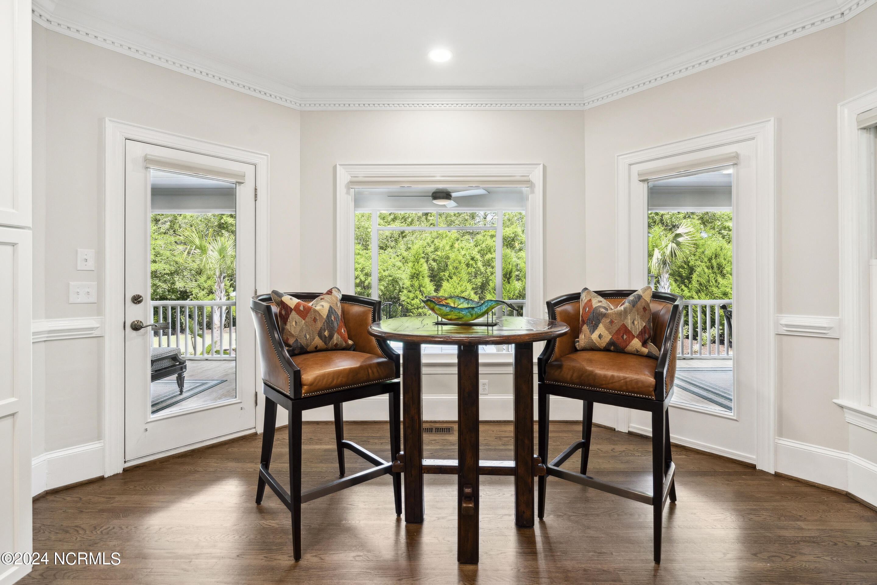 1208 Great Oaks Drive