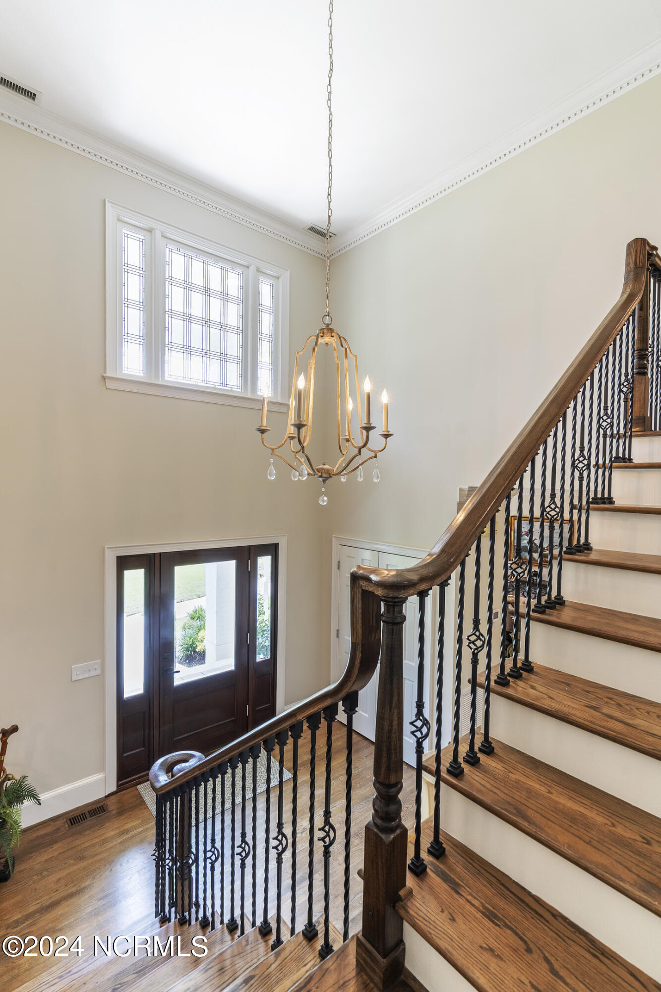 1208 Great Oaks Drive