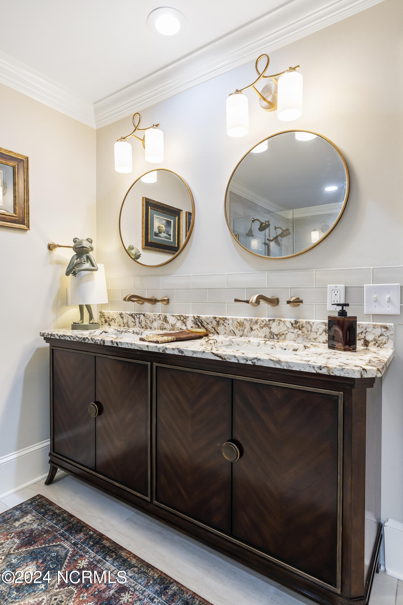 1208 Great Oaks Drive