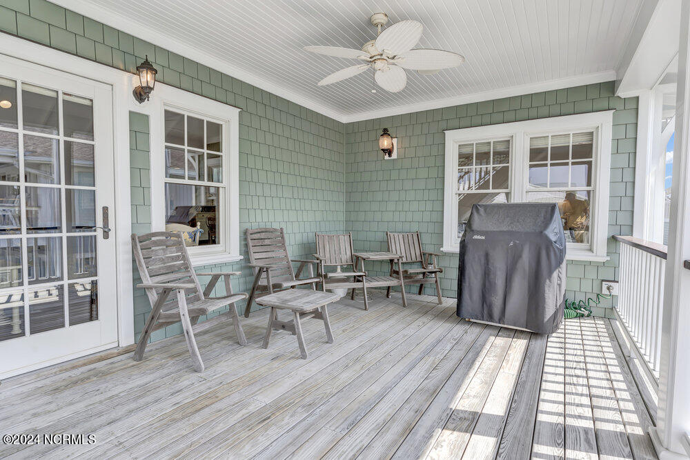 1500 N Lumina Avenue