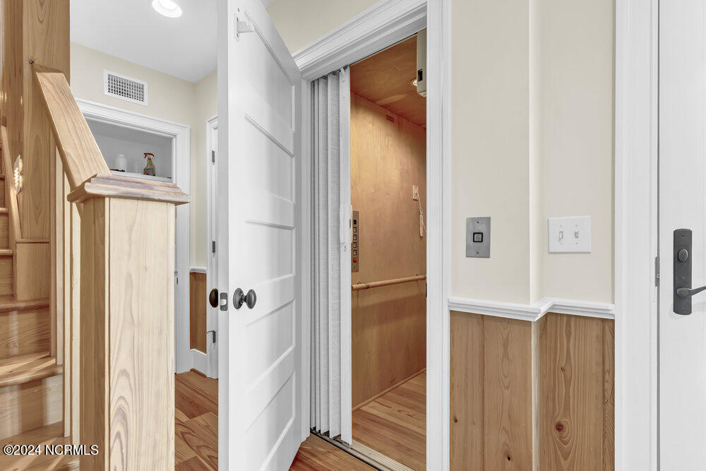 1500 N Lumina Avenue