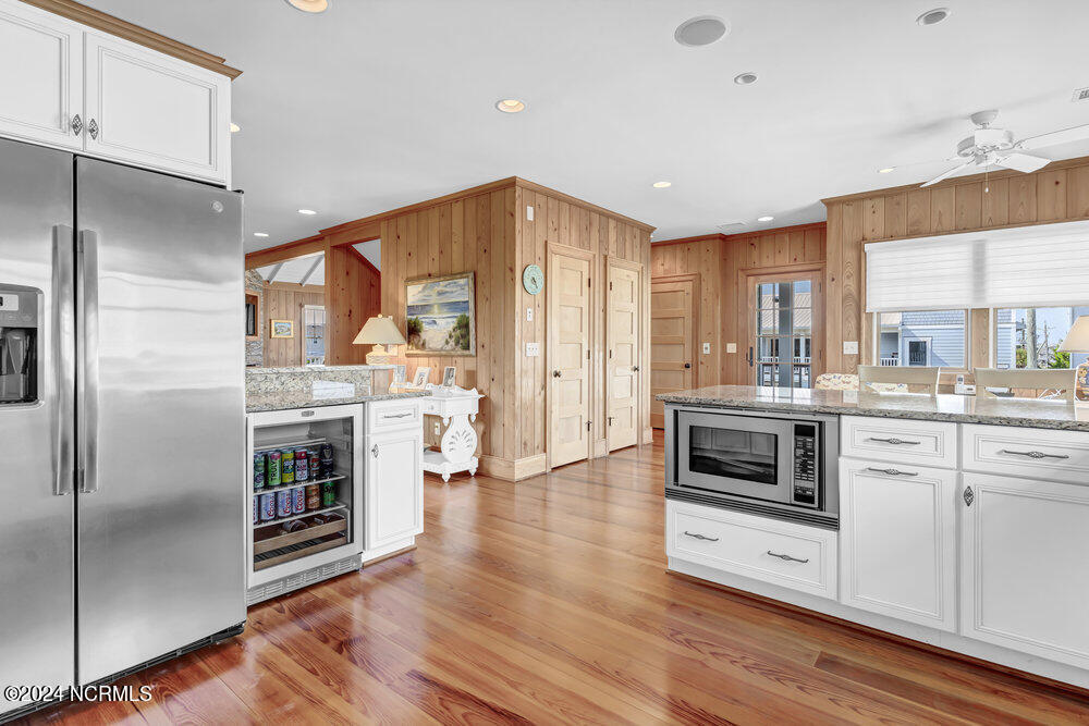 1500 N Lumina Avenue