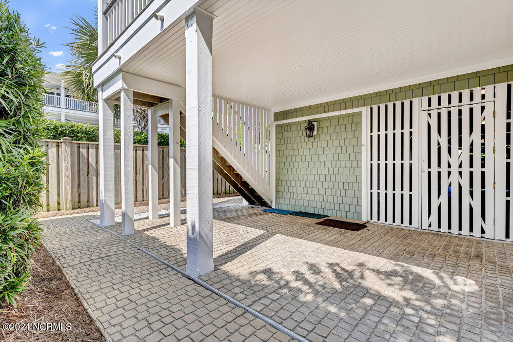 1500 N Lumina Avenue