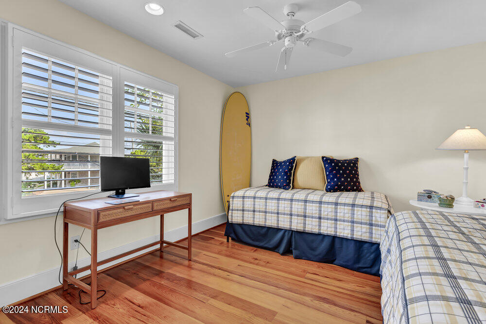 1500 N Lumina Avenue