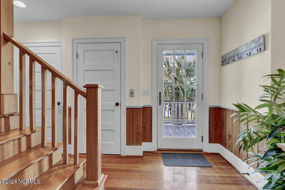 1500 N Lumina Avenue