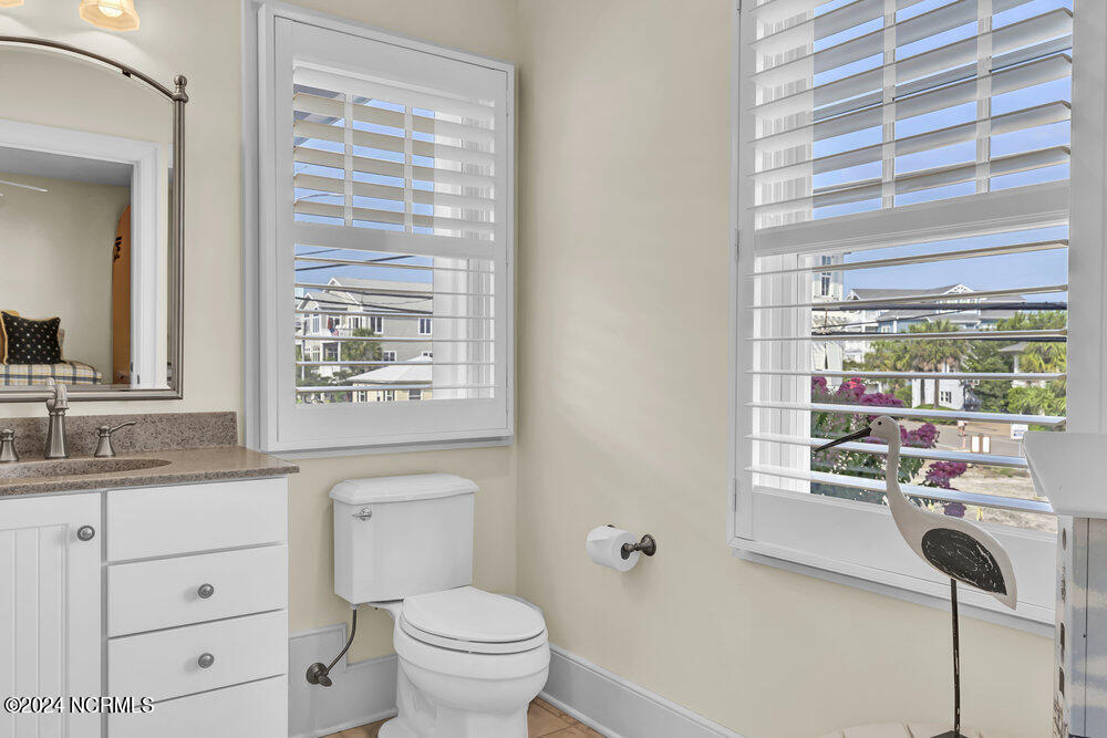 1500 N Lumina Avenue