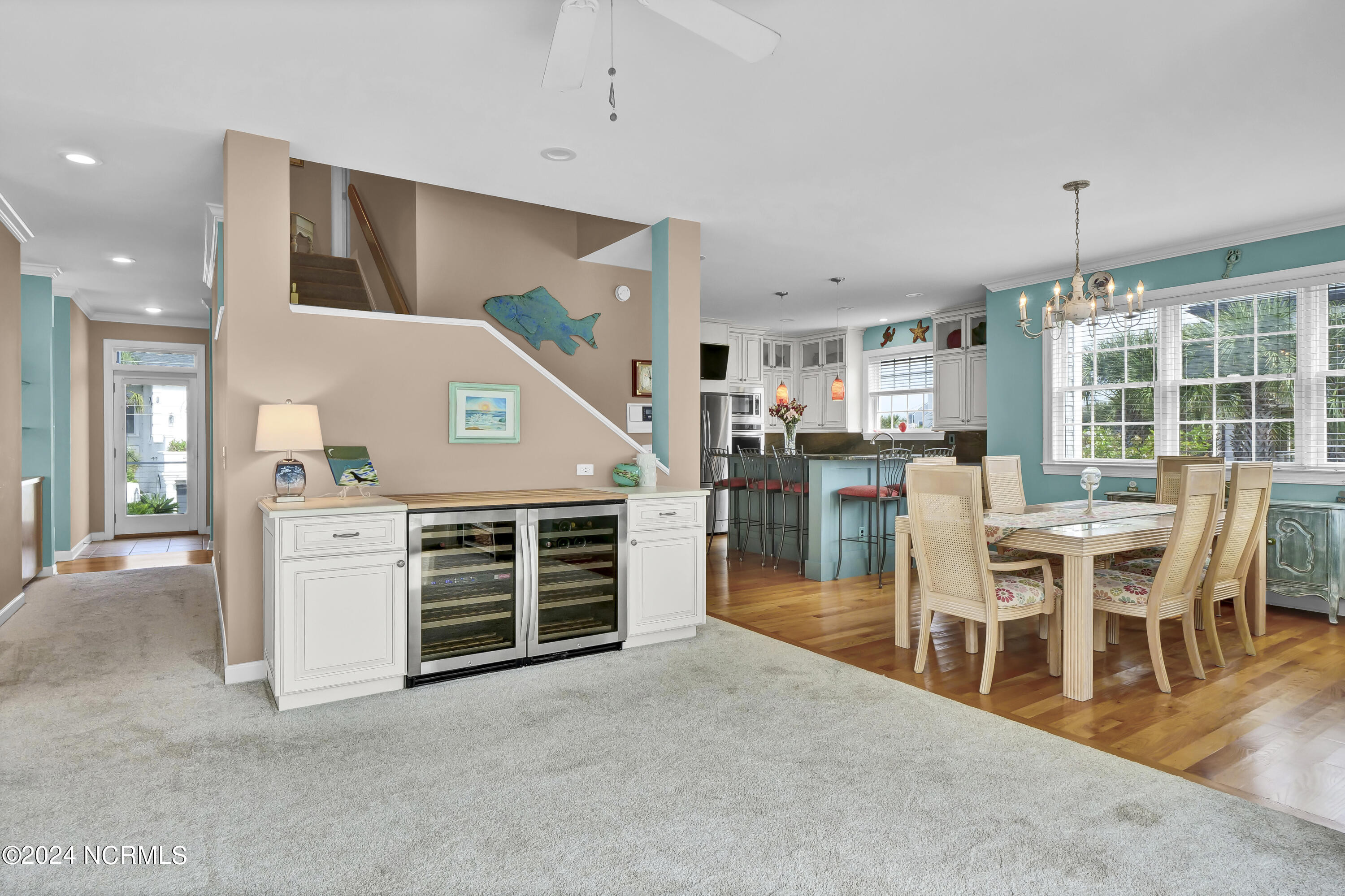 2612 N Lumina Avenue