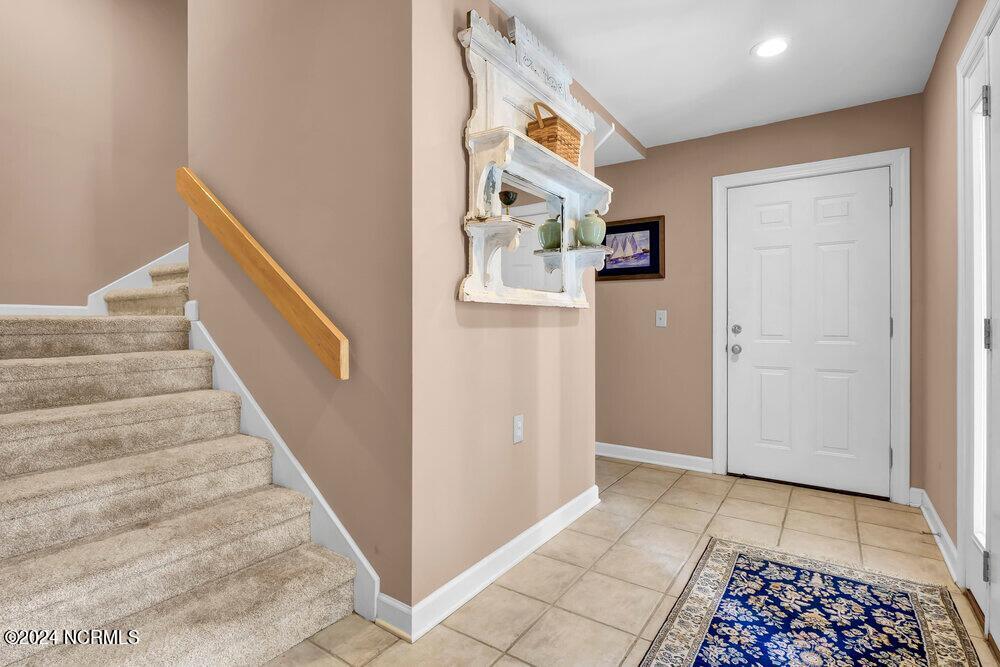 2612 N Lumina Avenue