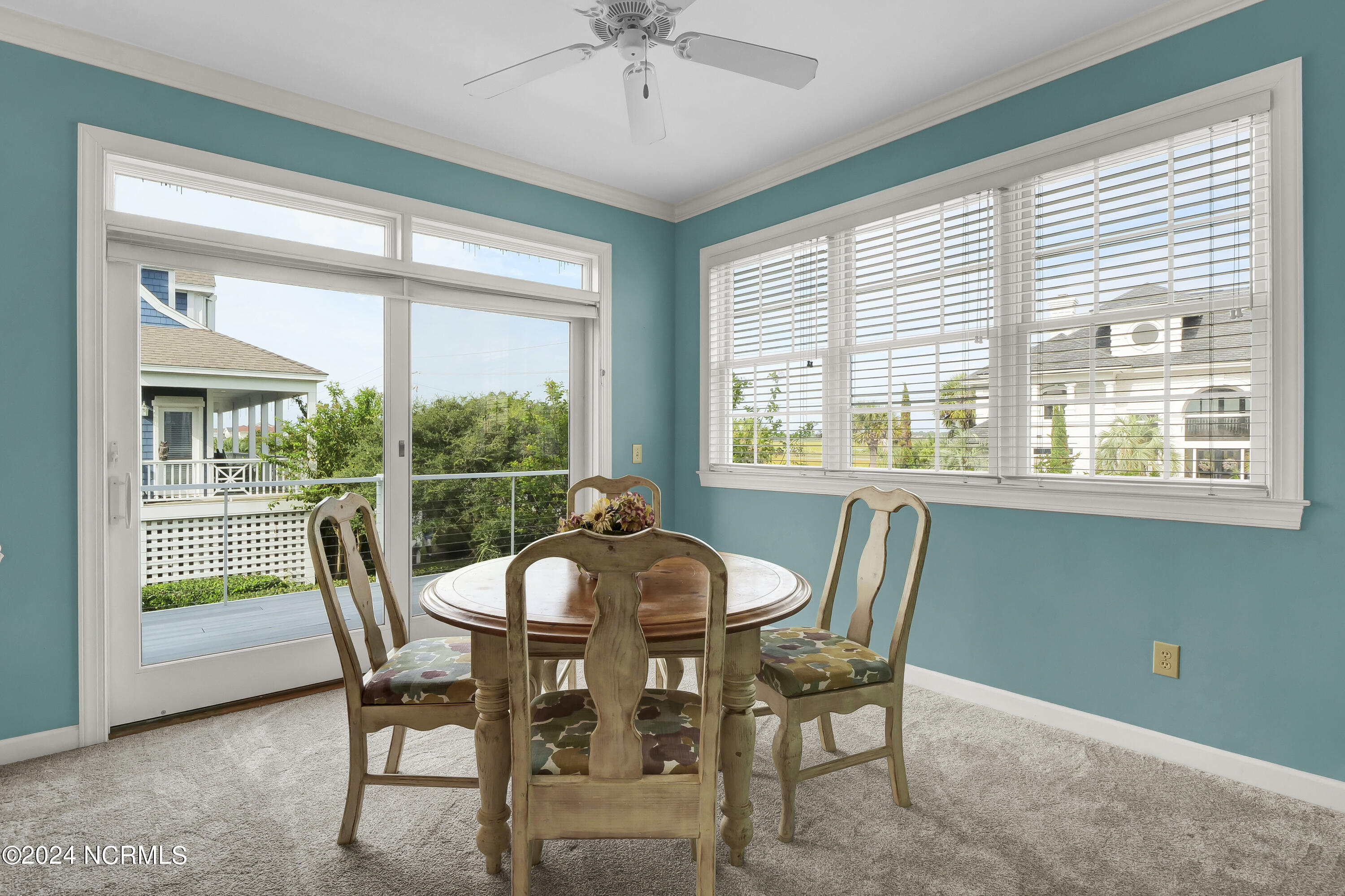 2612 N Lumina Avenue