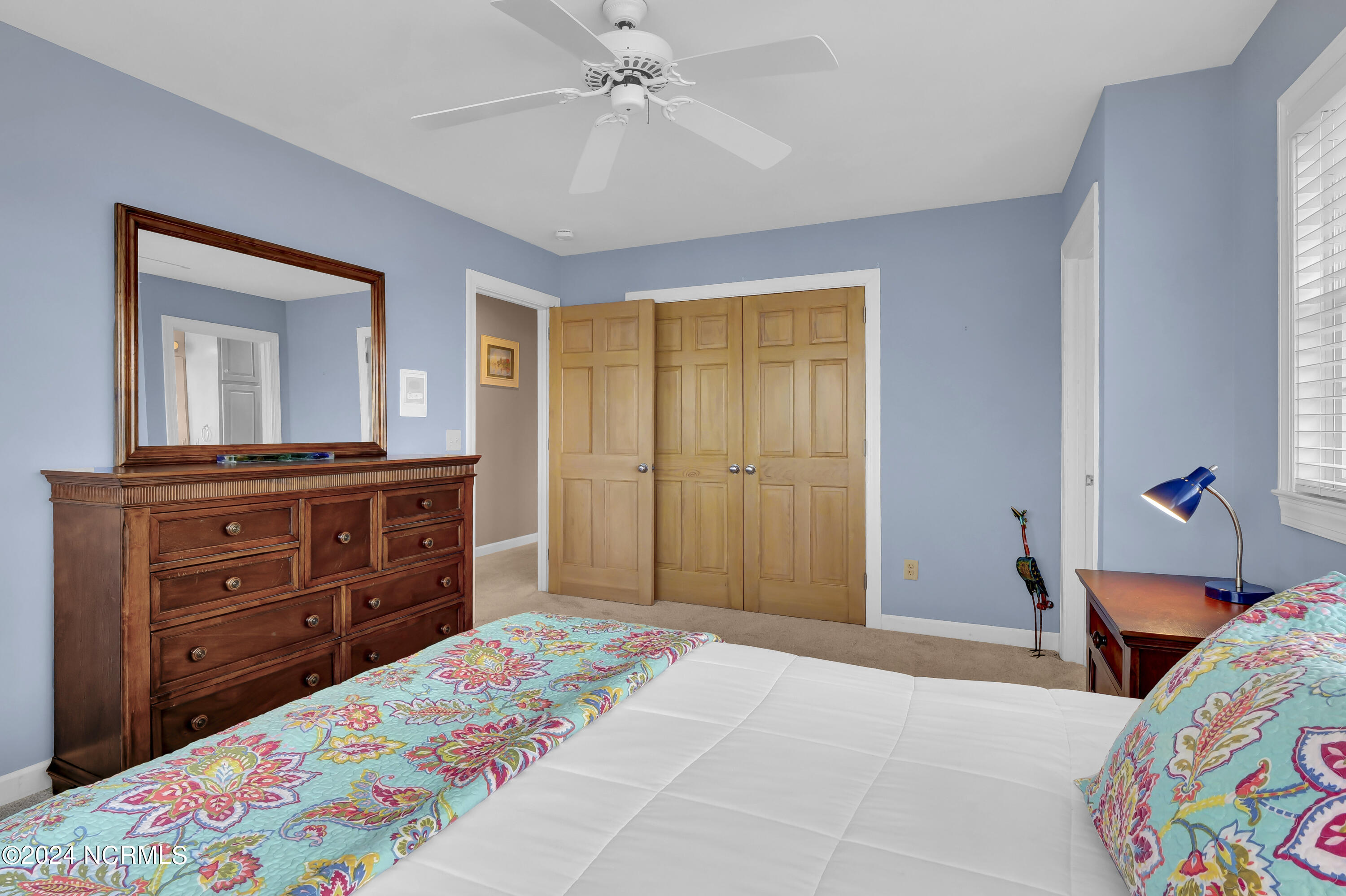 2612 N Lumina Avenue