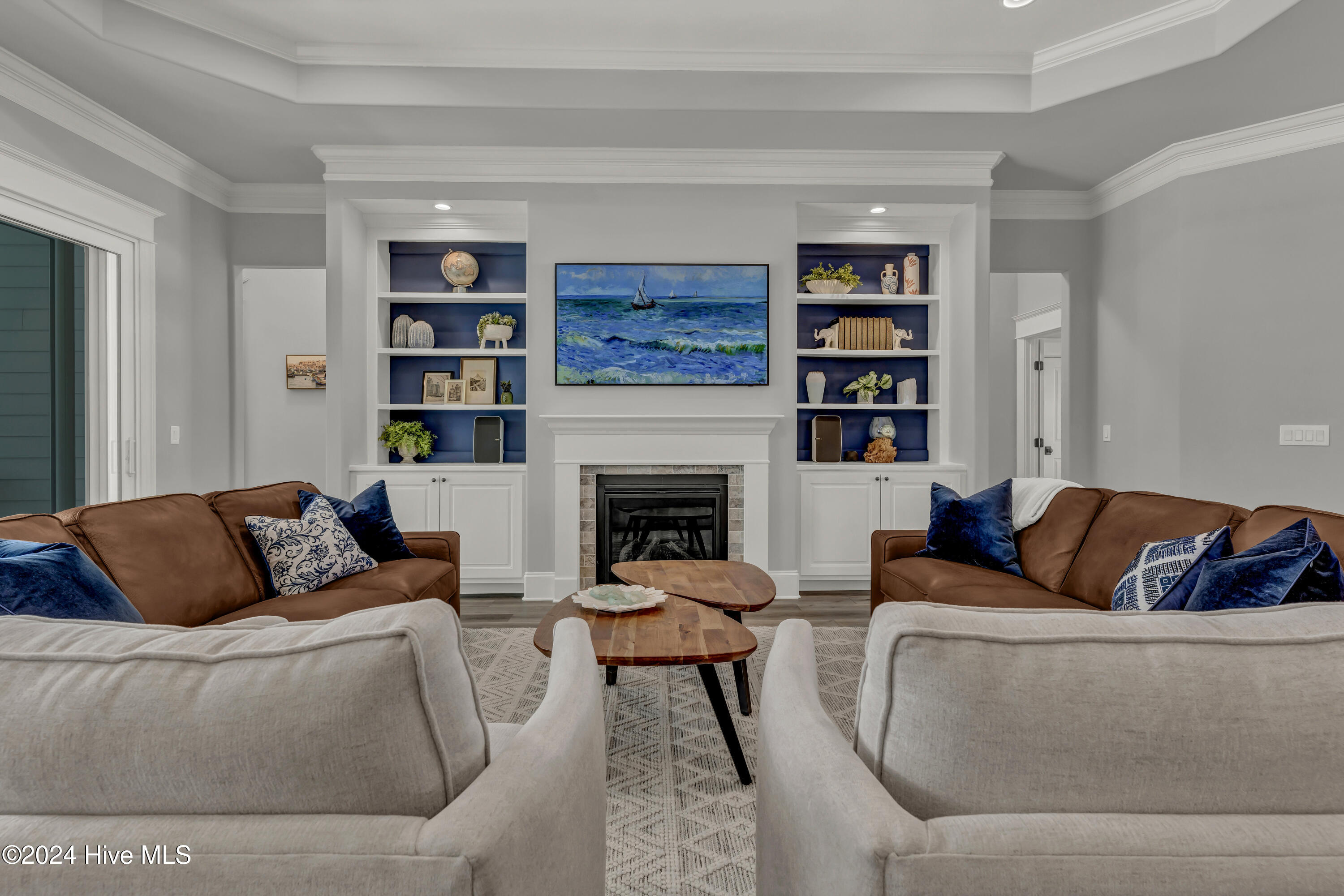 2619 W Timber Crest Drive NE