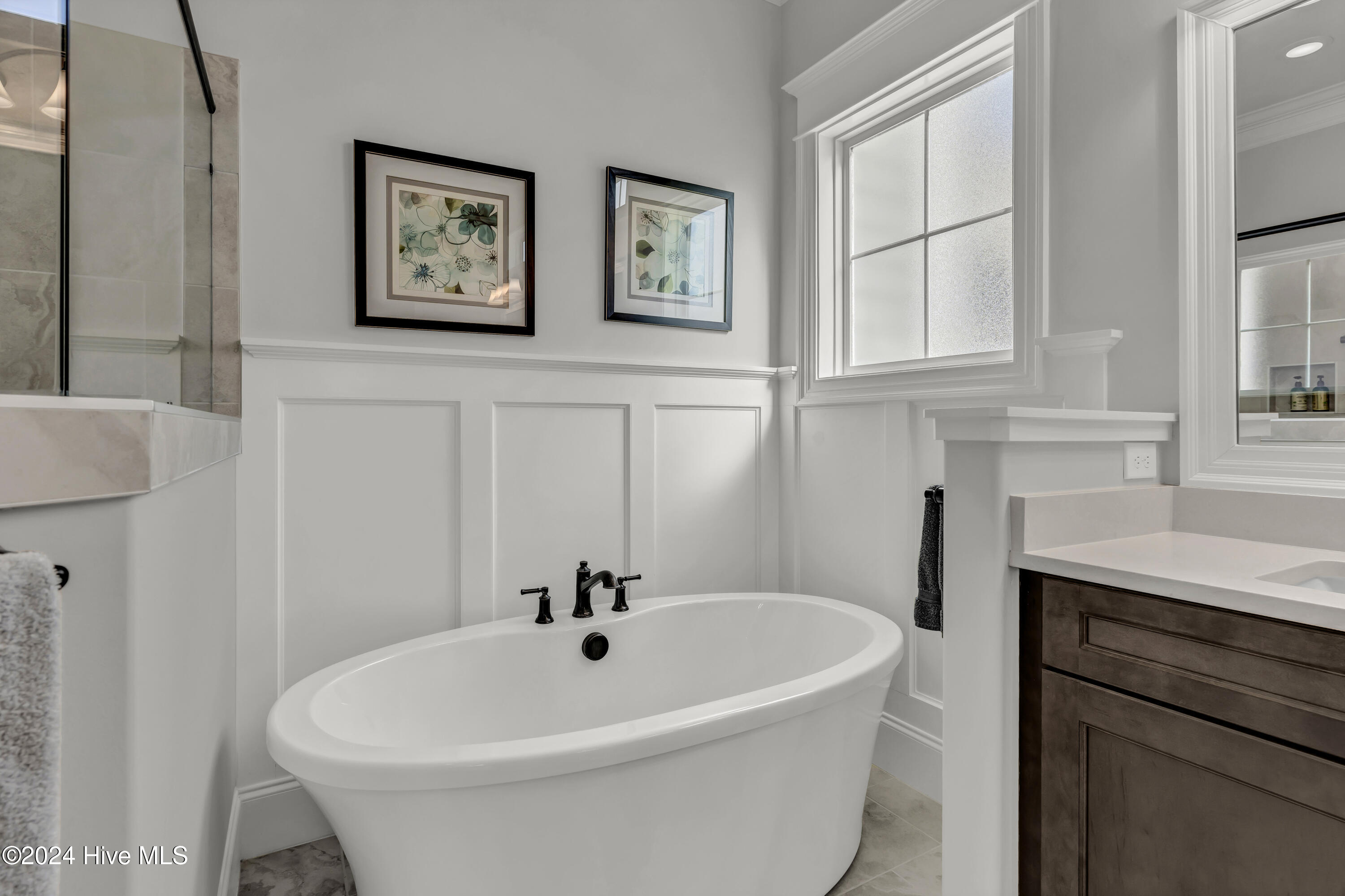 2619 W Timber Crest Drive NE