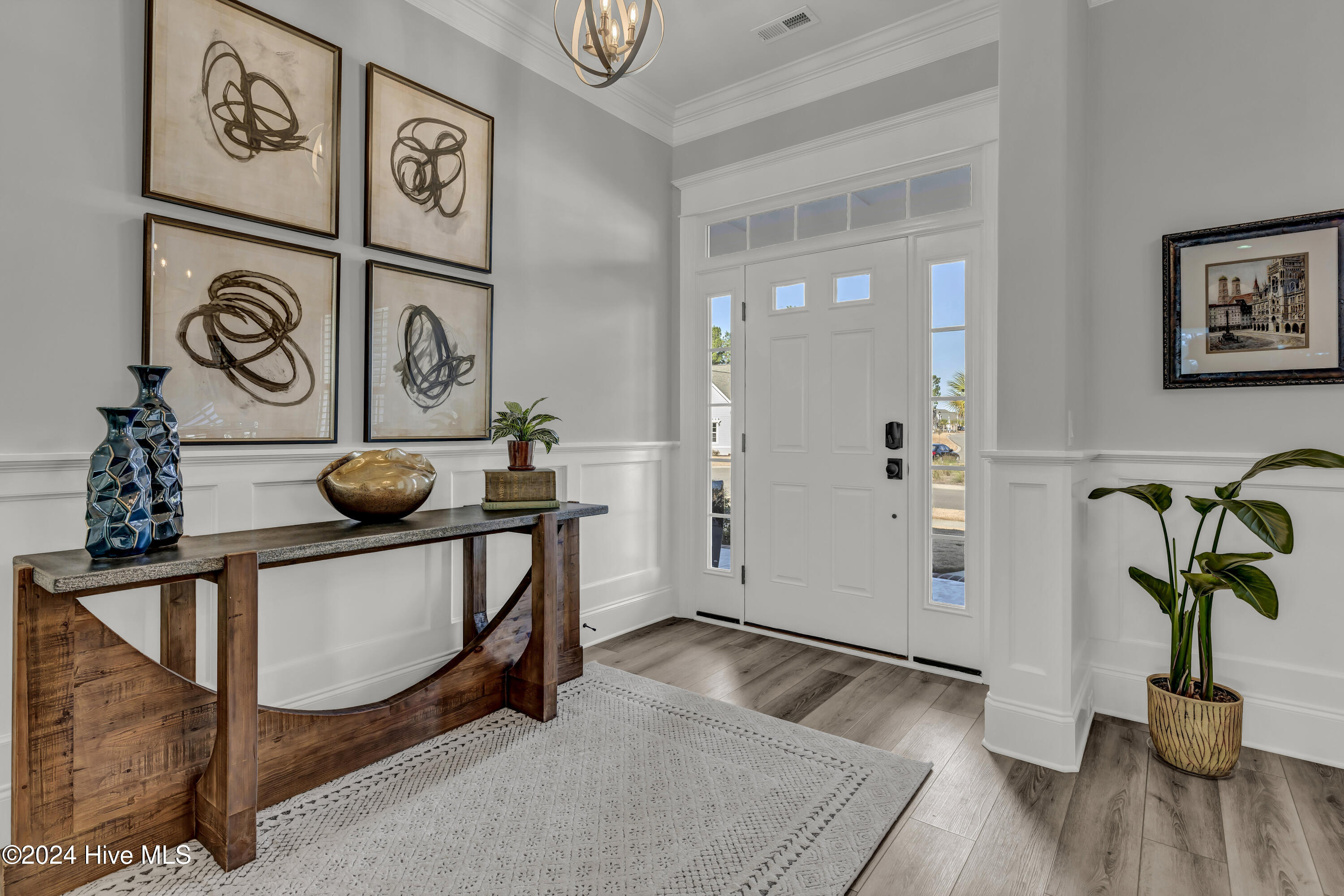 2619 W Timber Crest Drive NE