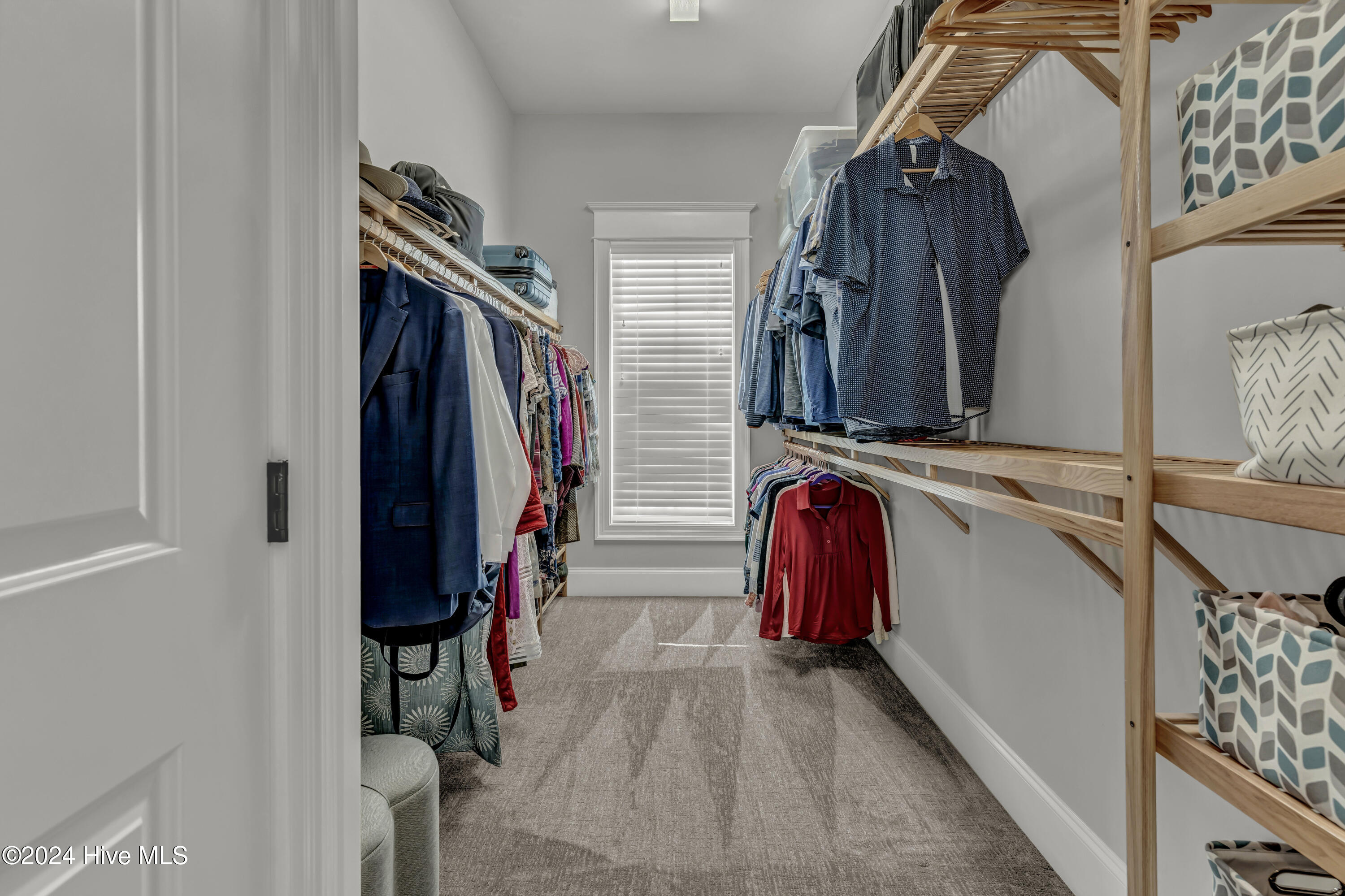 2619 W Timber Crest Drive NE