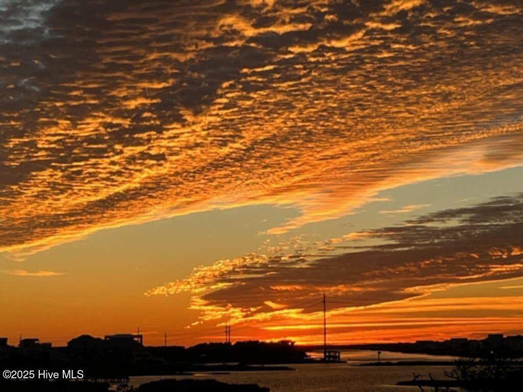 1887 New River Inlet Road