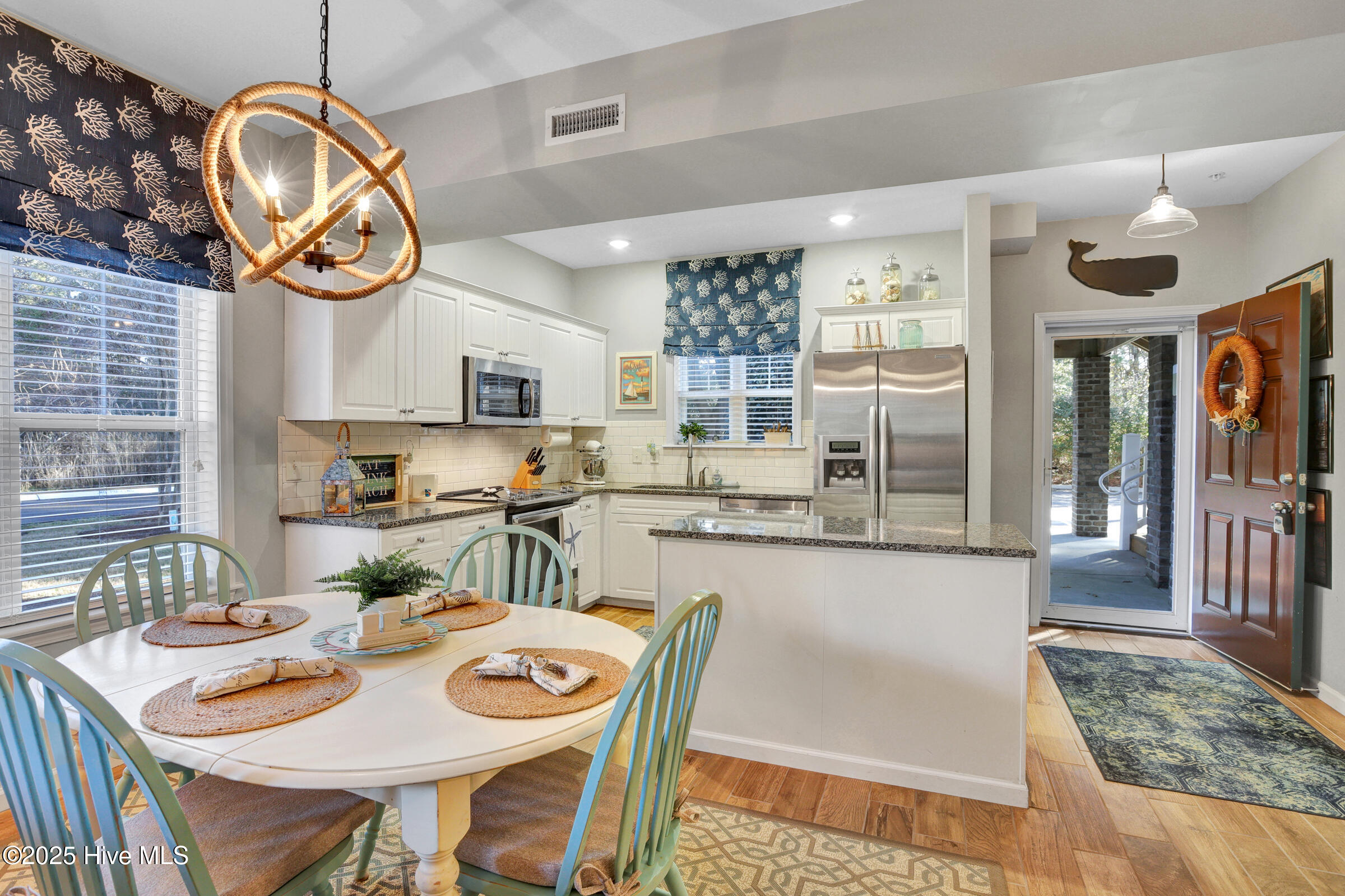 4136 Vanessa Drive SE, Unit 5