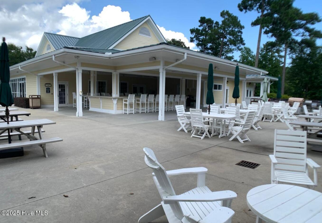 1626 Amberwood Drive SE