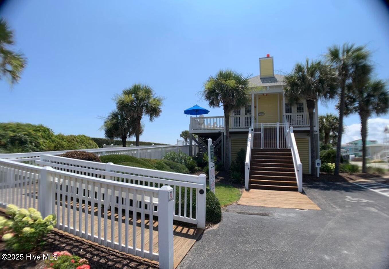 1626 Amberwood Drive SE