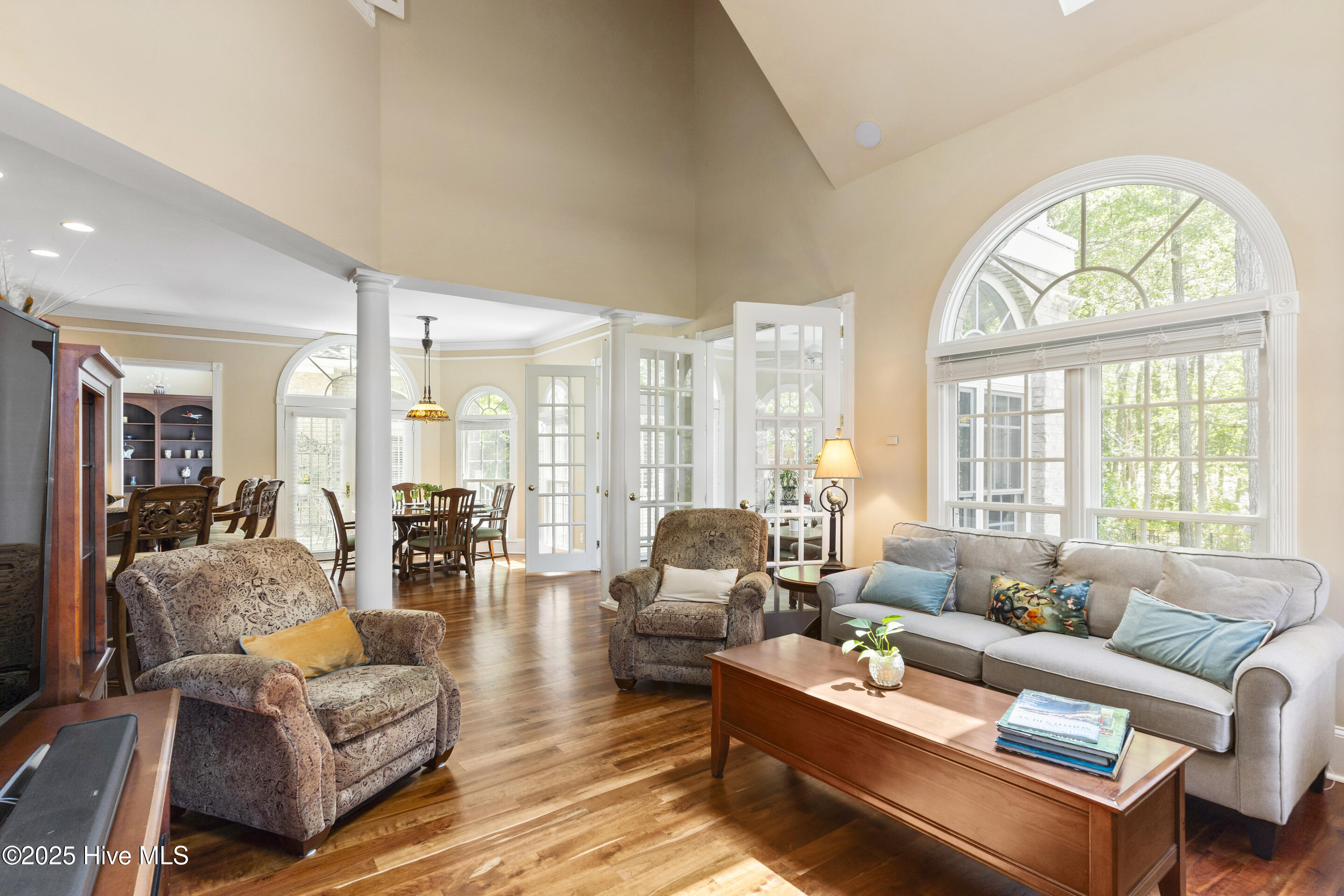 1626 Amberwood Drive SE