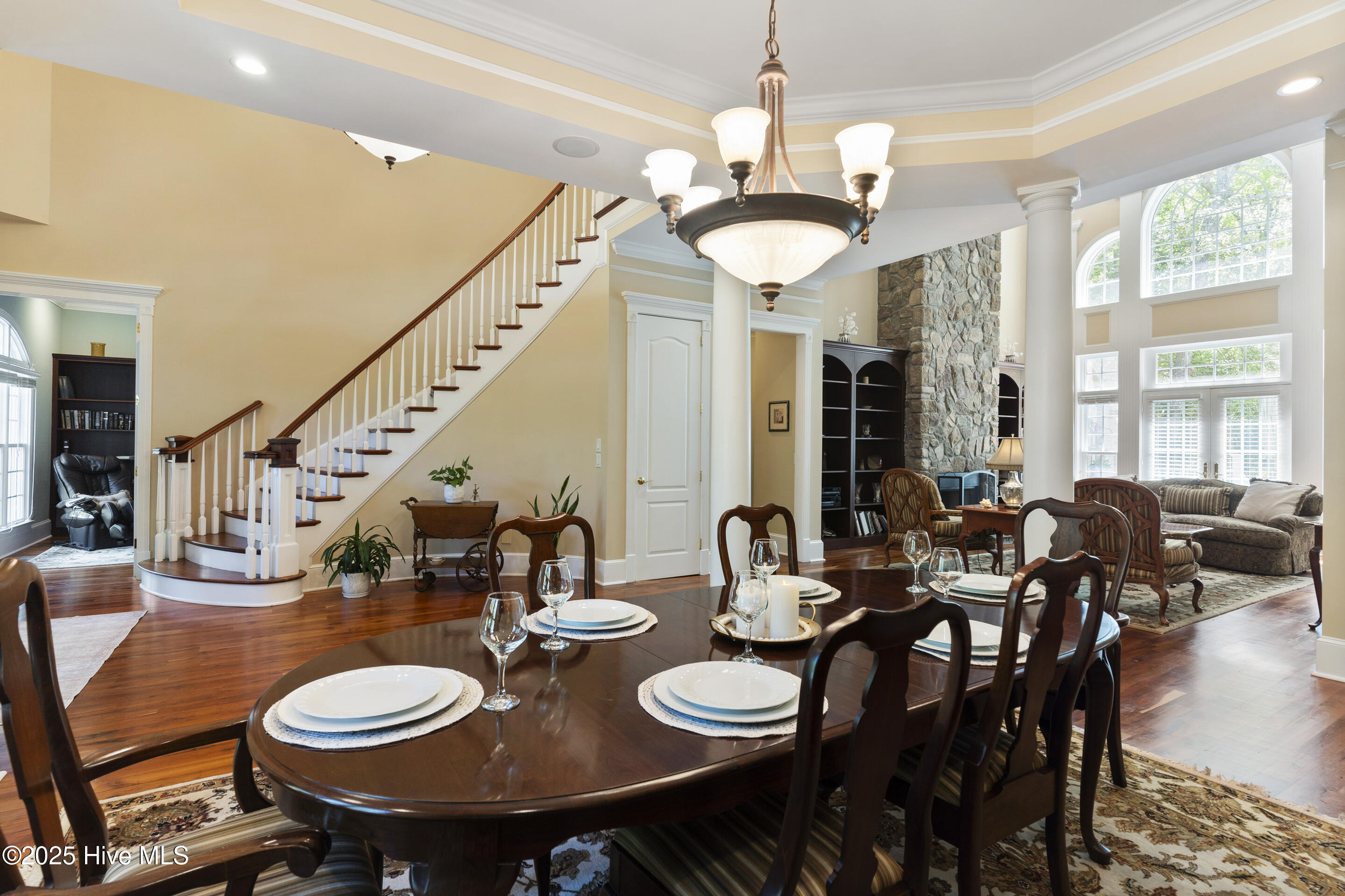 1626 Amberwood Drive SE