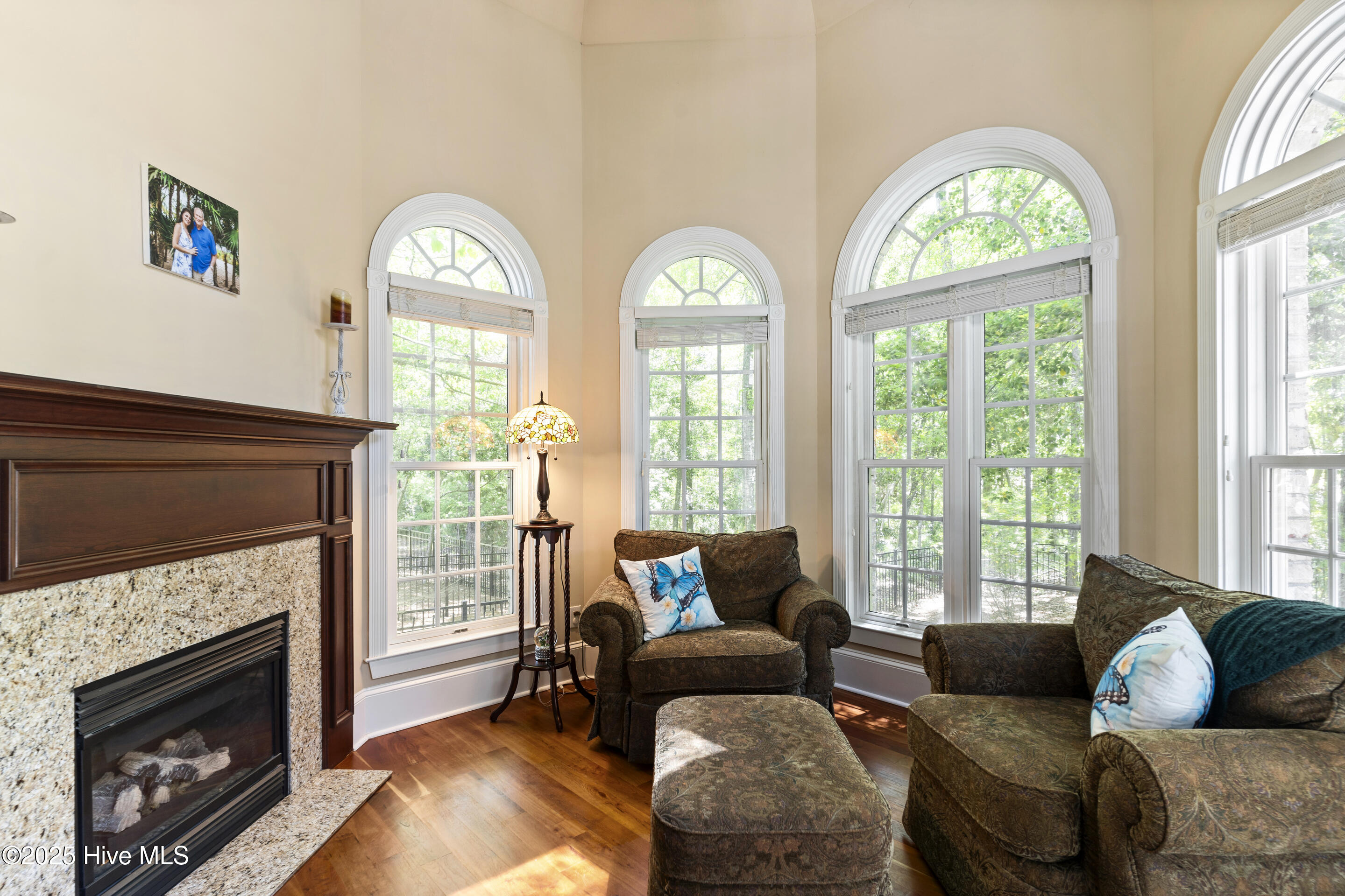 1626 Amberwood Drive SE