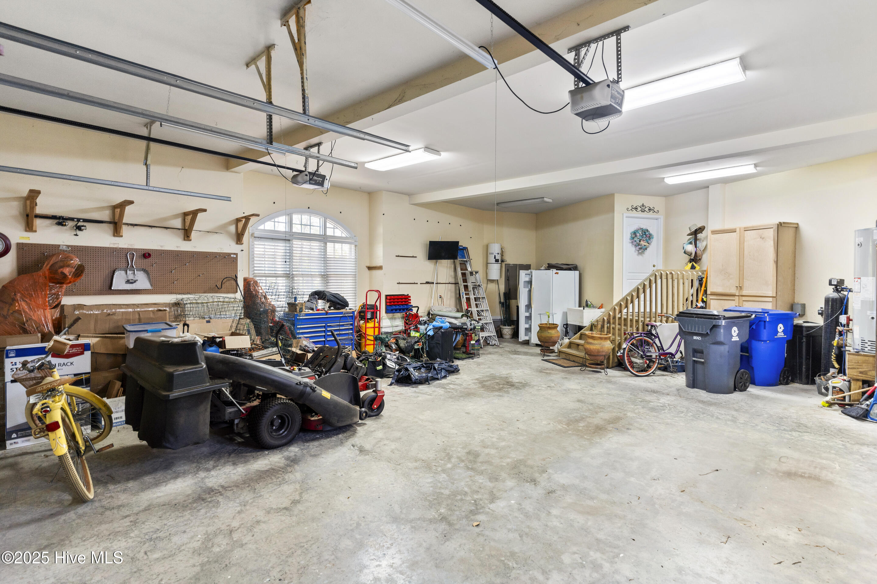 1626 Amberwood Drive SE