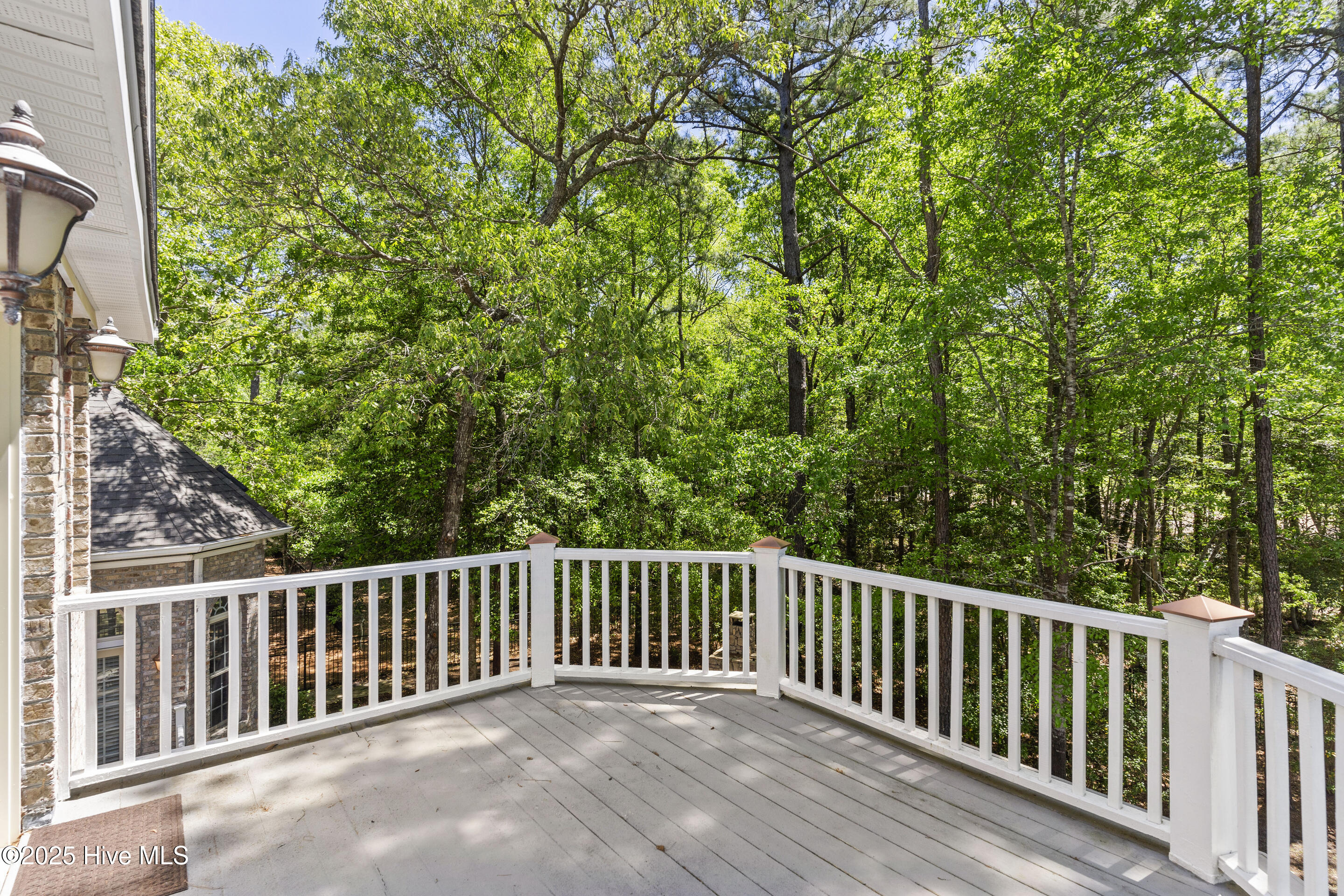 1626 Amberwood Drive SE