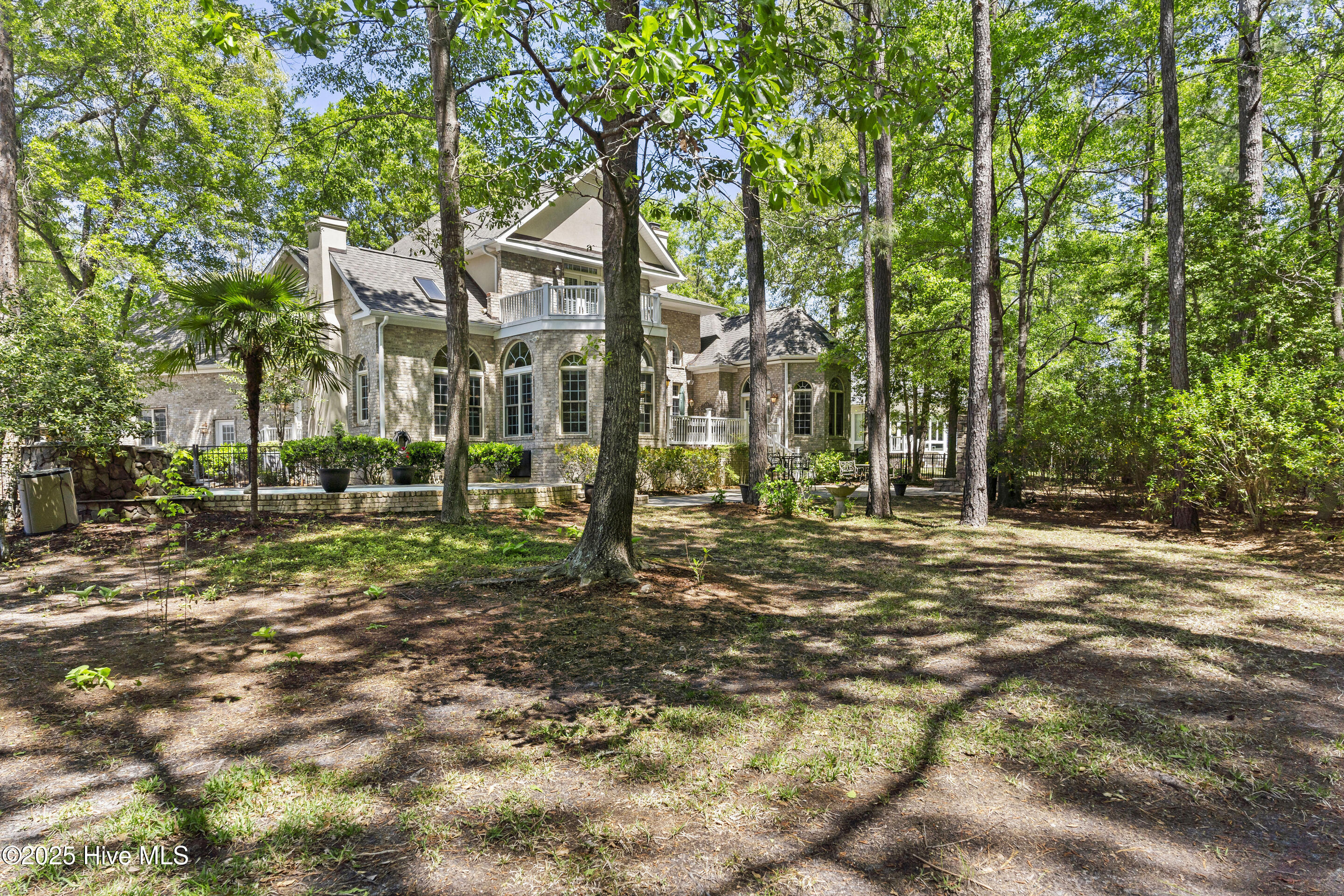 1626 Amberwood Drive SE