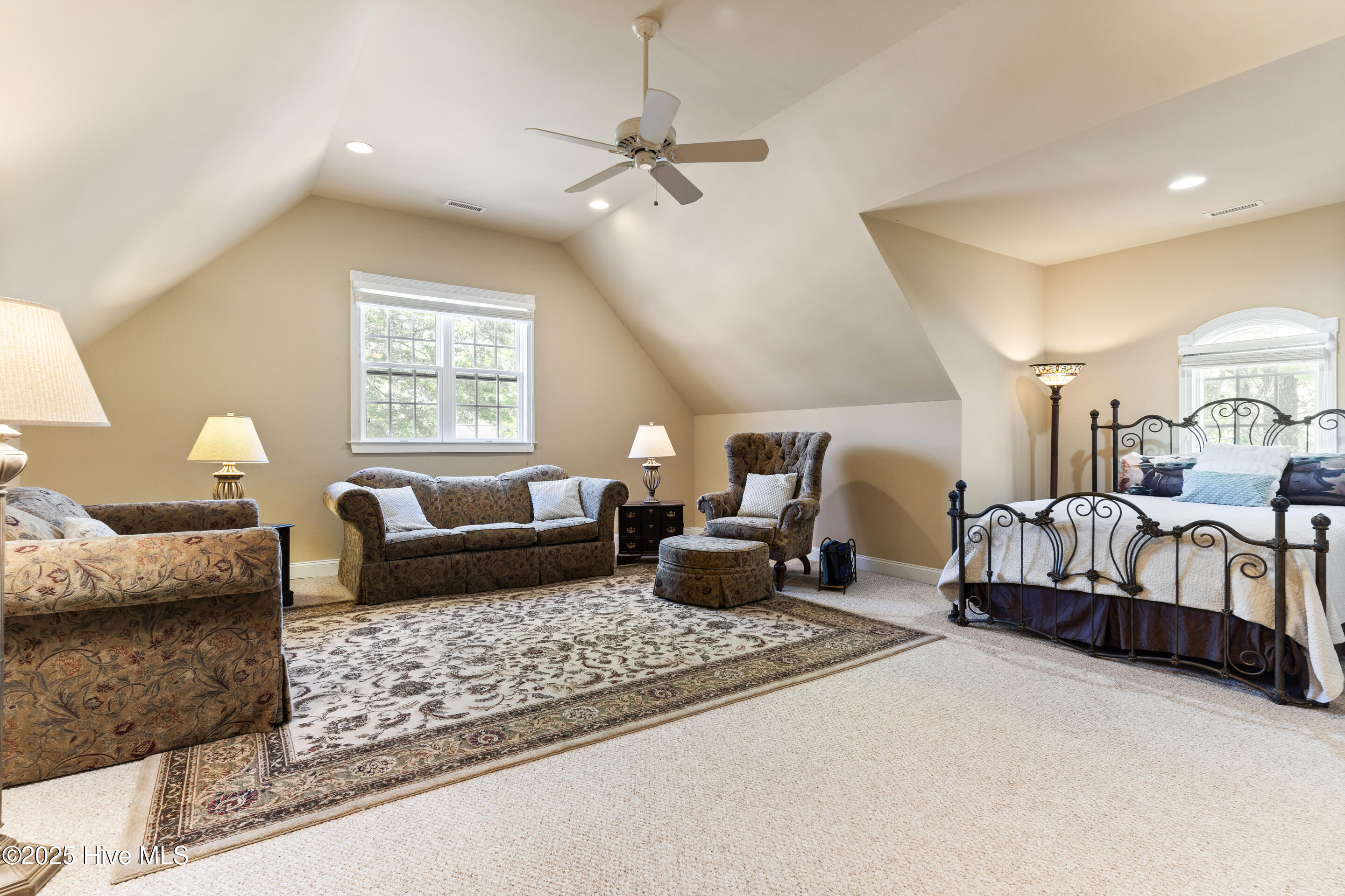 1626 Amberwood Drive SE