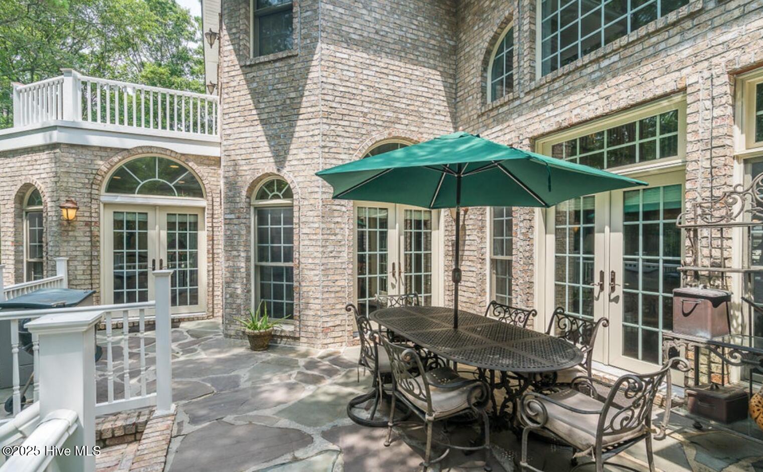 1626 Amberwood Drive SE