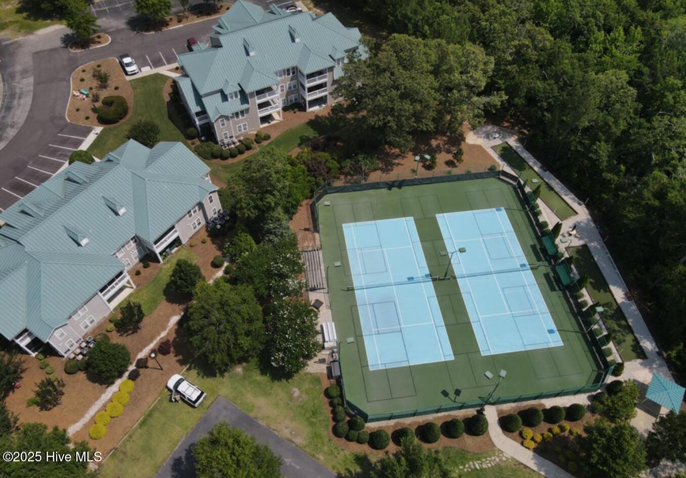 1626 Amberwood Drive SE