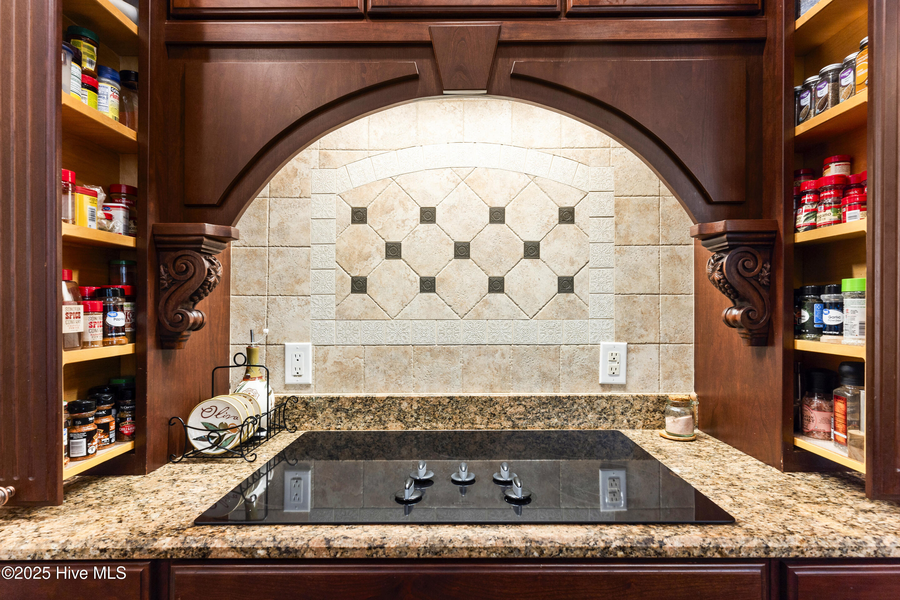 1626 Amberwood Drive SE