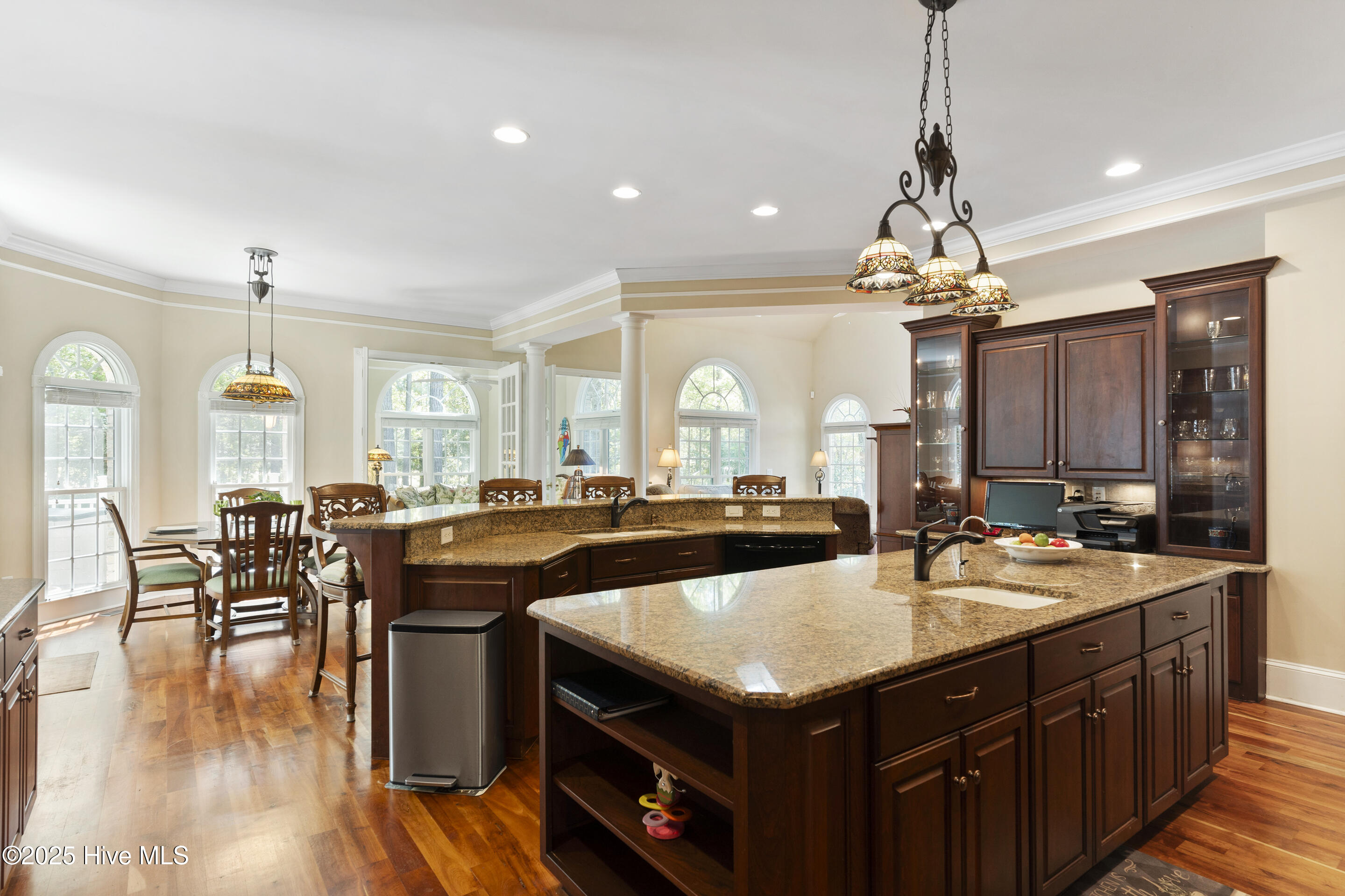 1626 Amberwood Drive SE