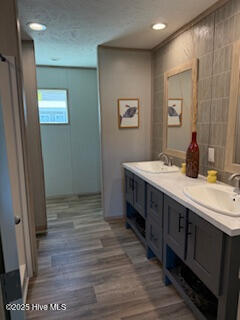 106 S Highland Court